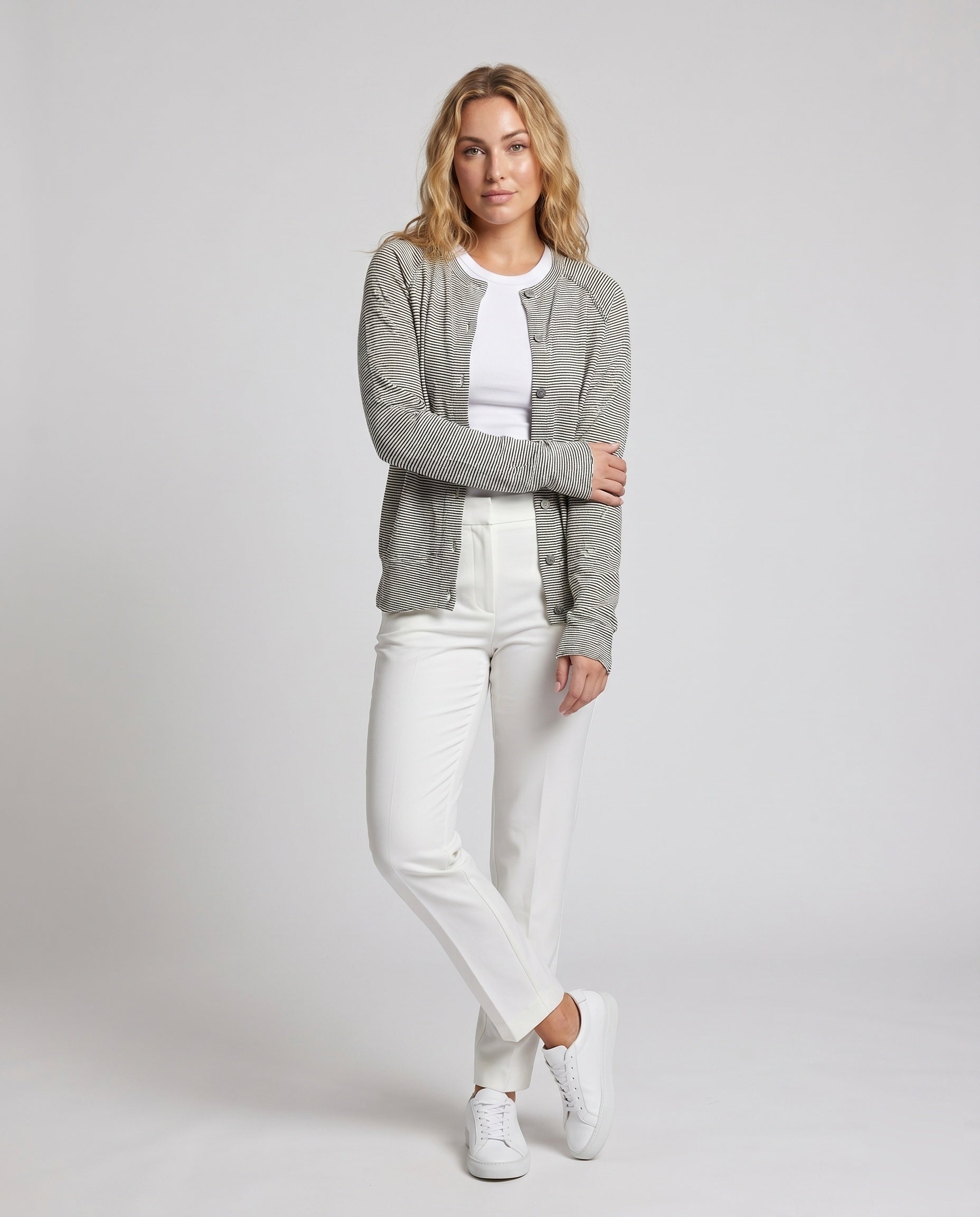Product 15627229135178 - full_body_front