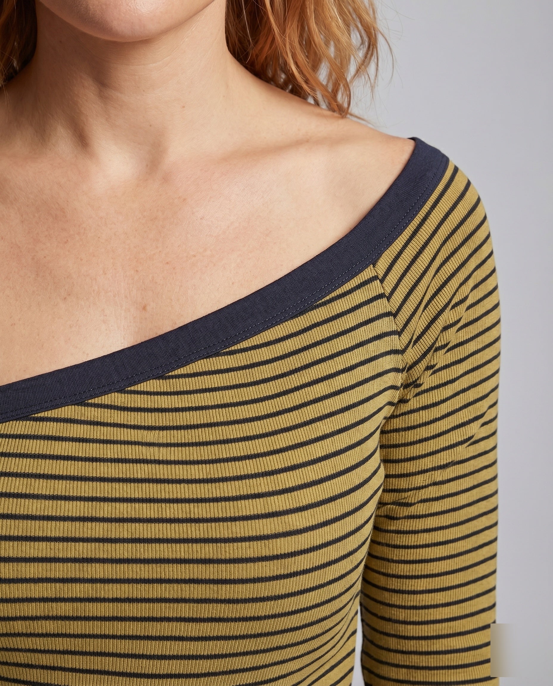 Product 15627236507978 - close_up_detail