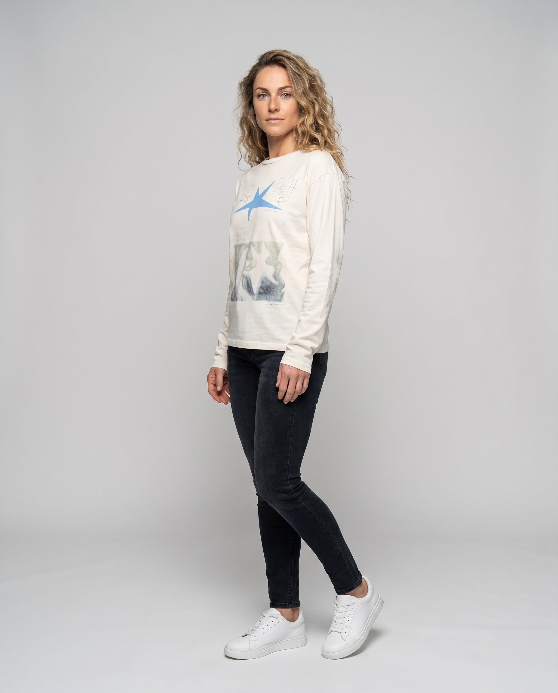 Product 15627237917002 - full_body_front