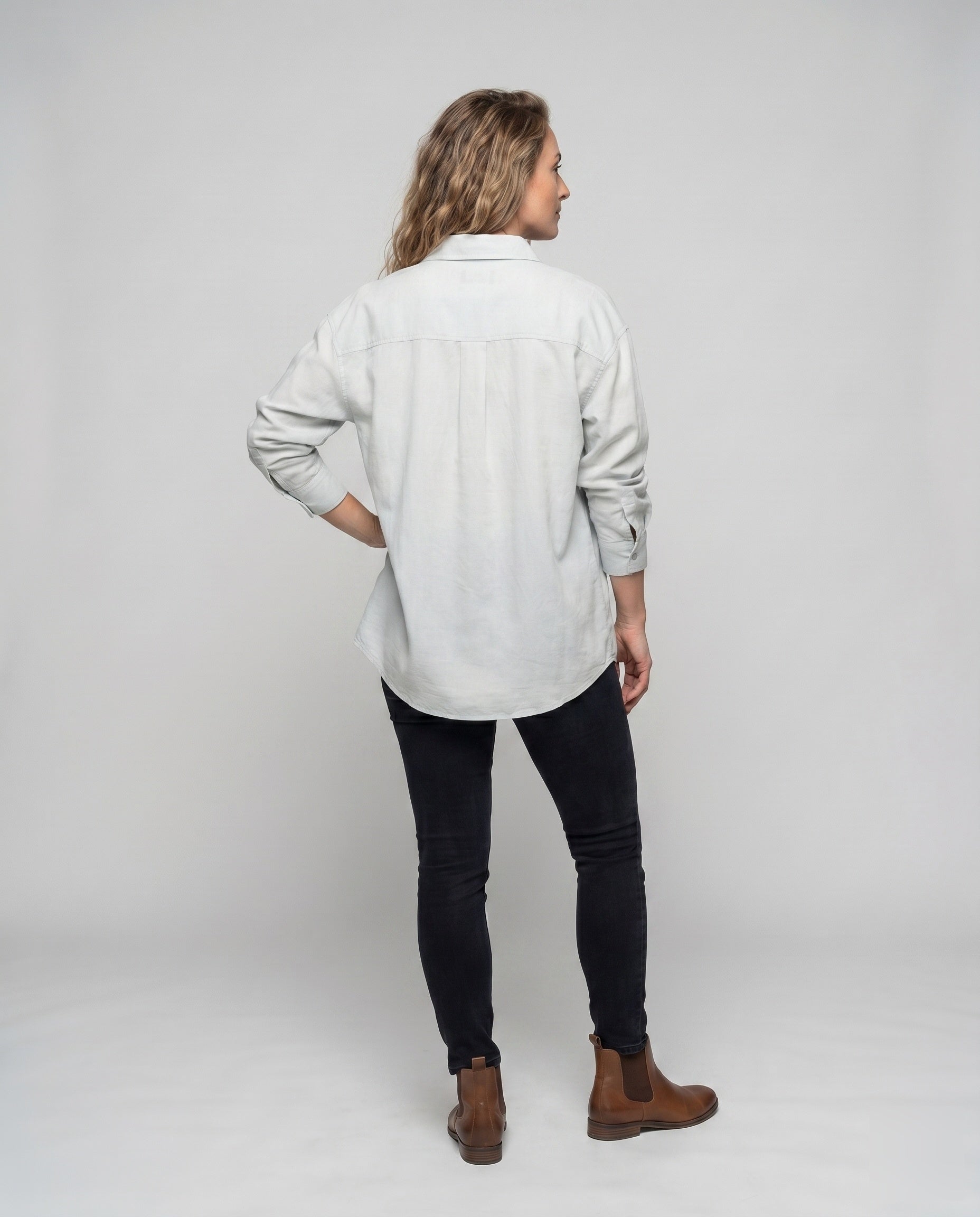 Product 15627239981386 - back_view