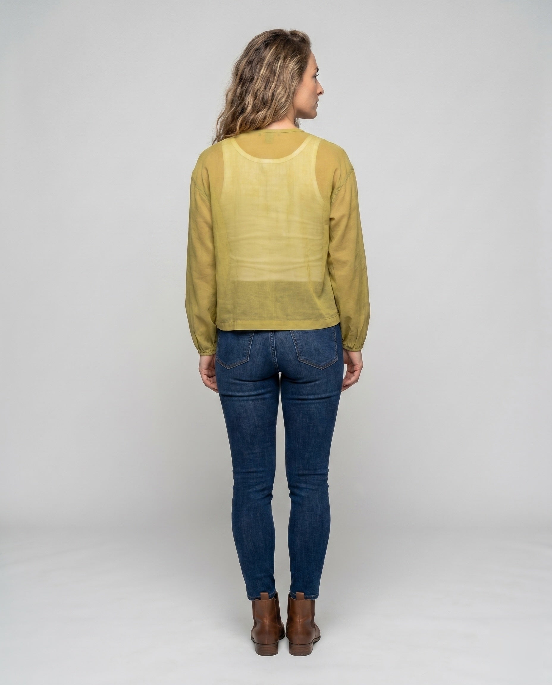 Product 15627240243530 - back_view