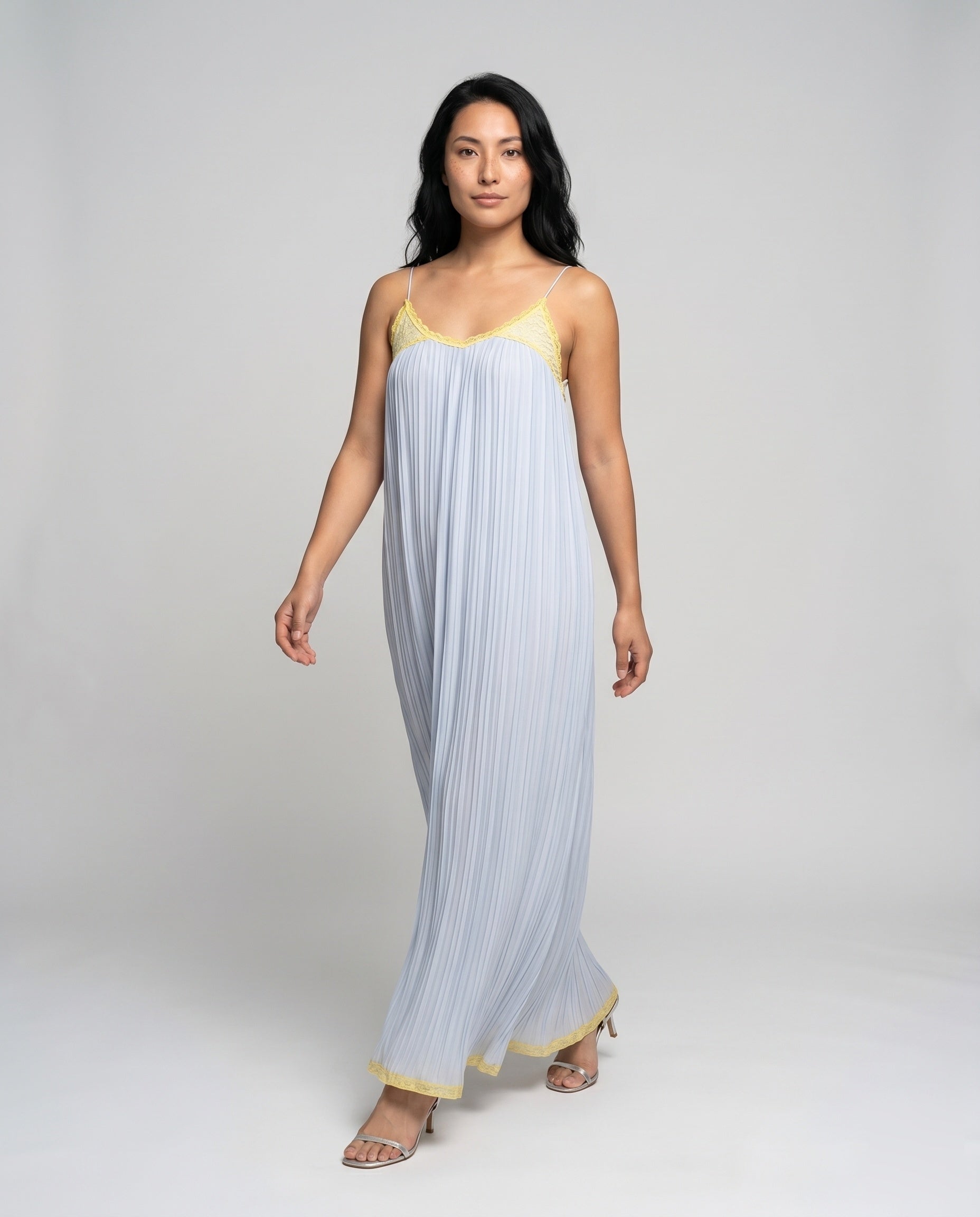 Product 15627242537290 - full_body_front