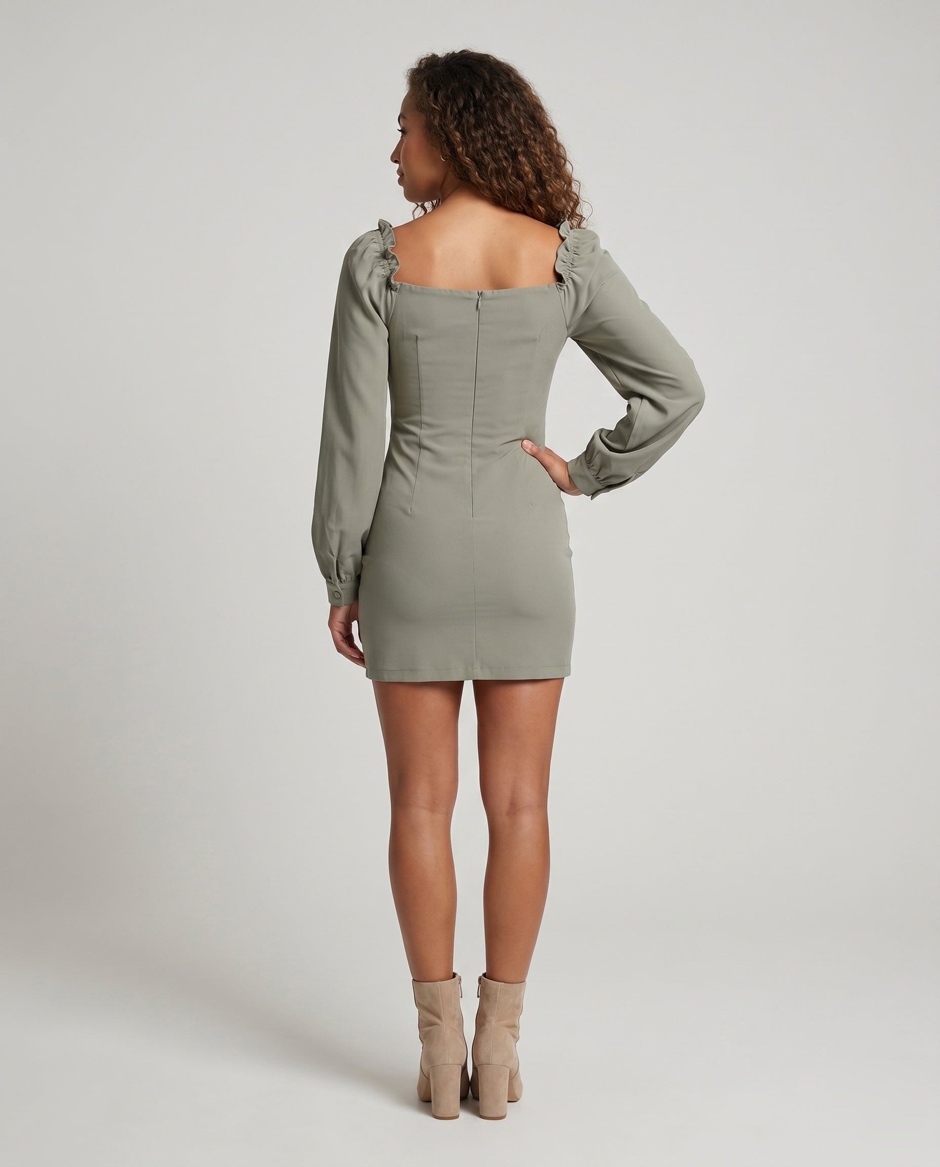 Product 15627245945162 - back_view