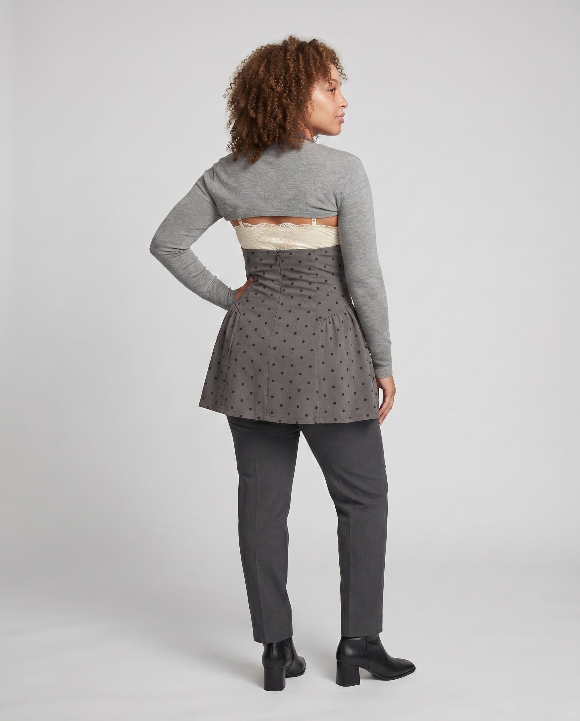 Product 15627247223114 - back_view