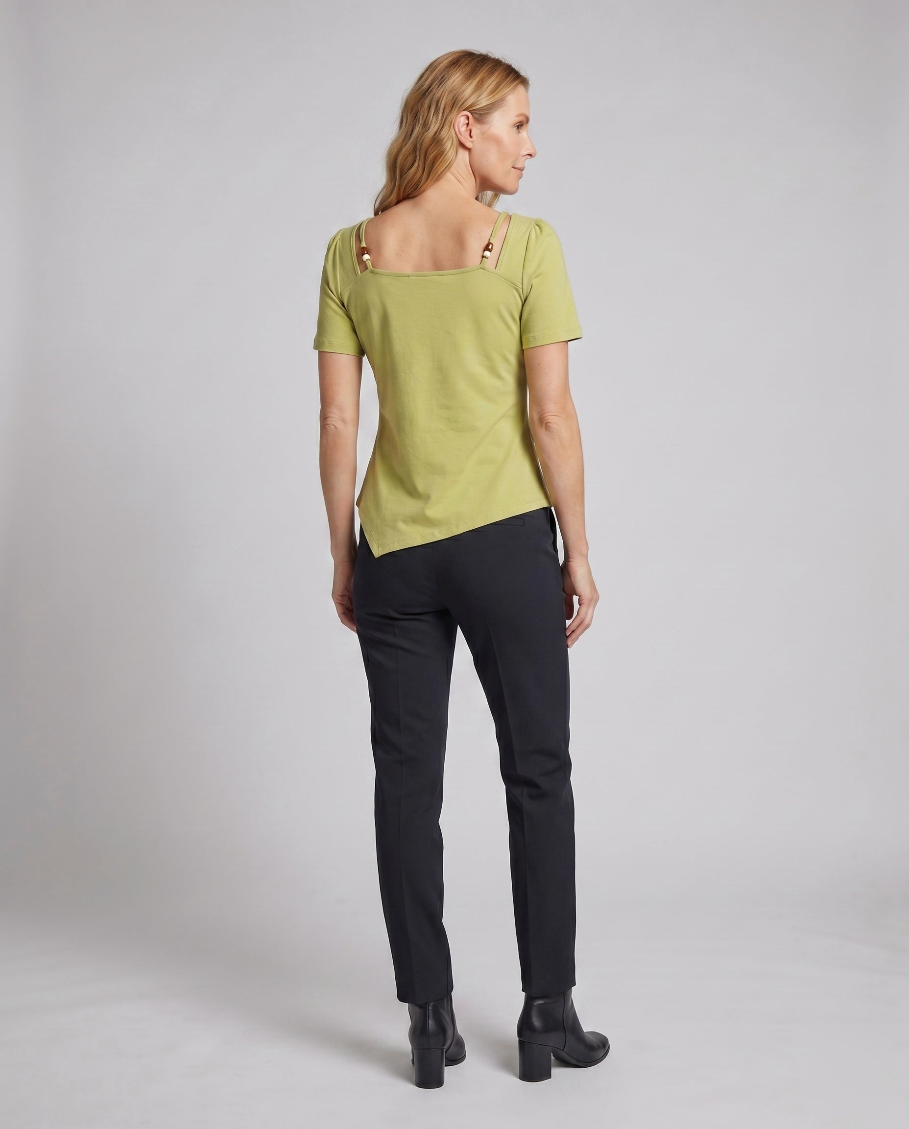 Product 15627248075082 - back_view