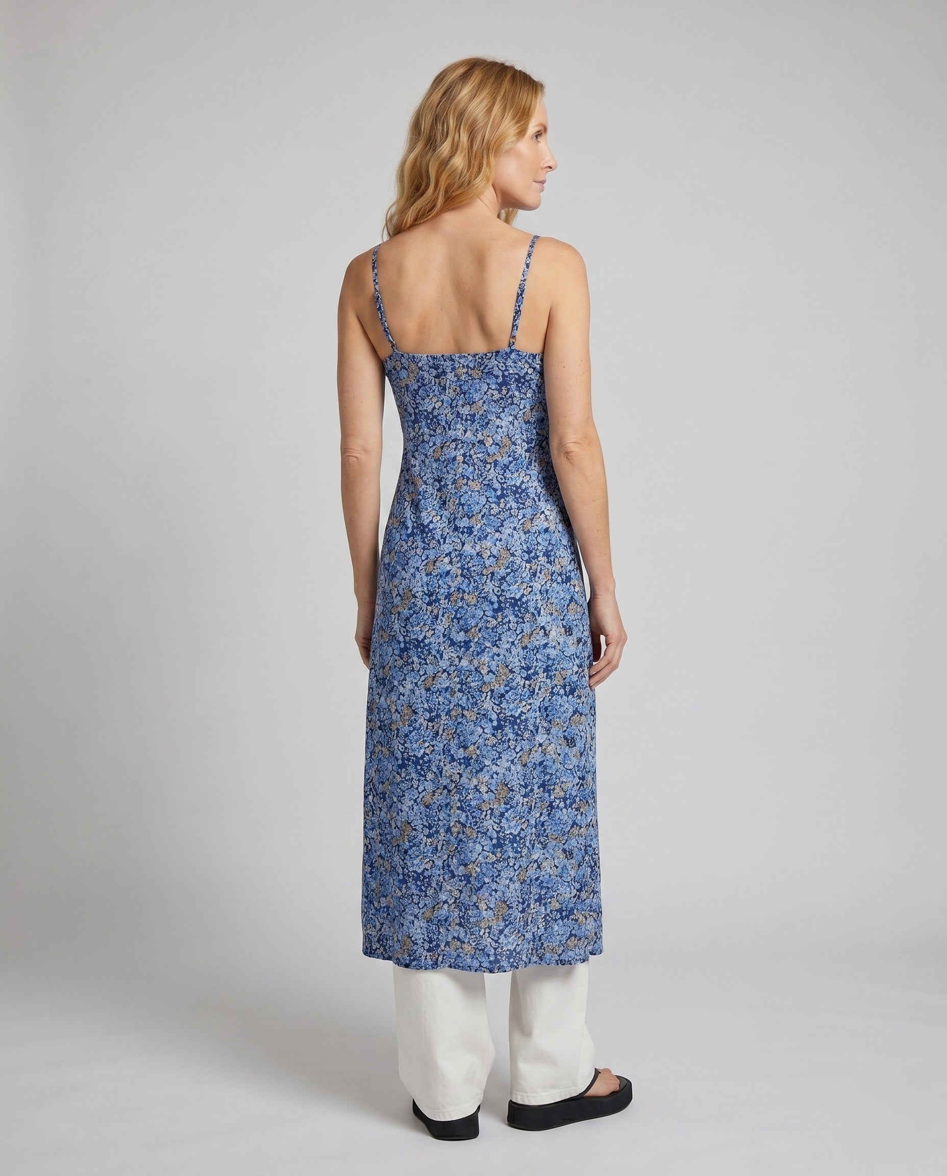 Product 15627258036554 - back_view