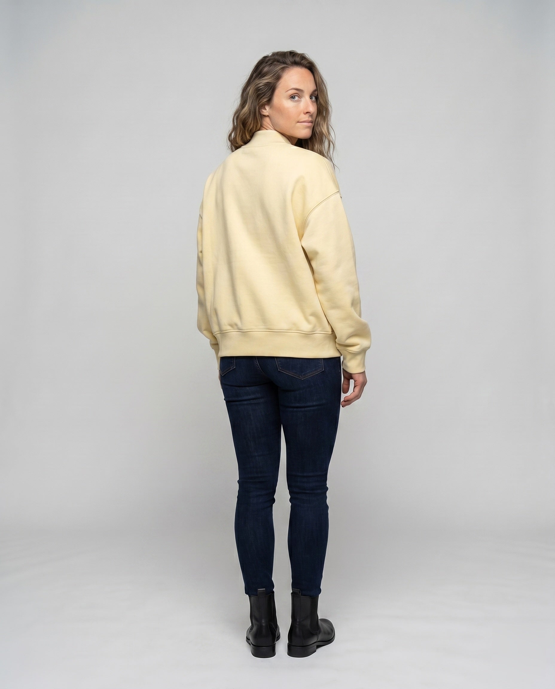 Product 15627269079370 - back_view