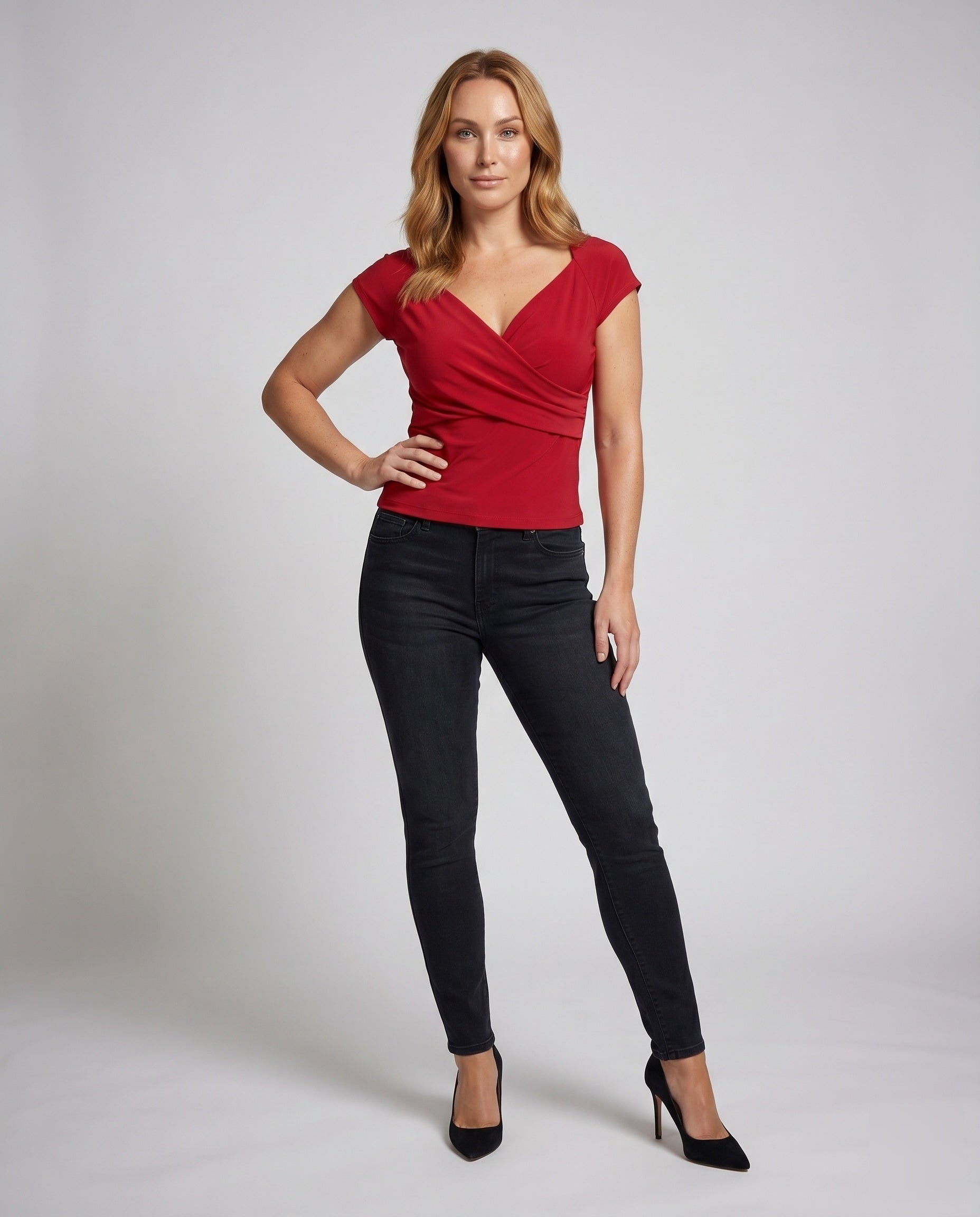 Product 15627273797962 - full_body_front