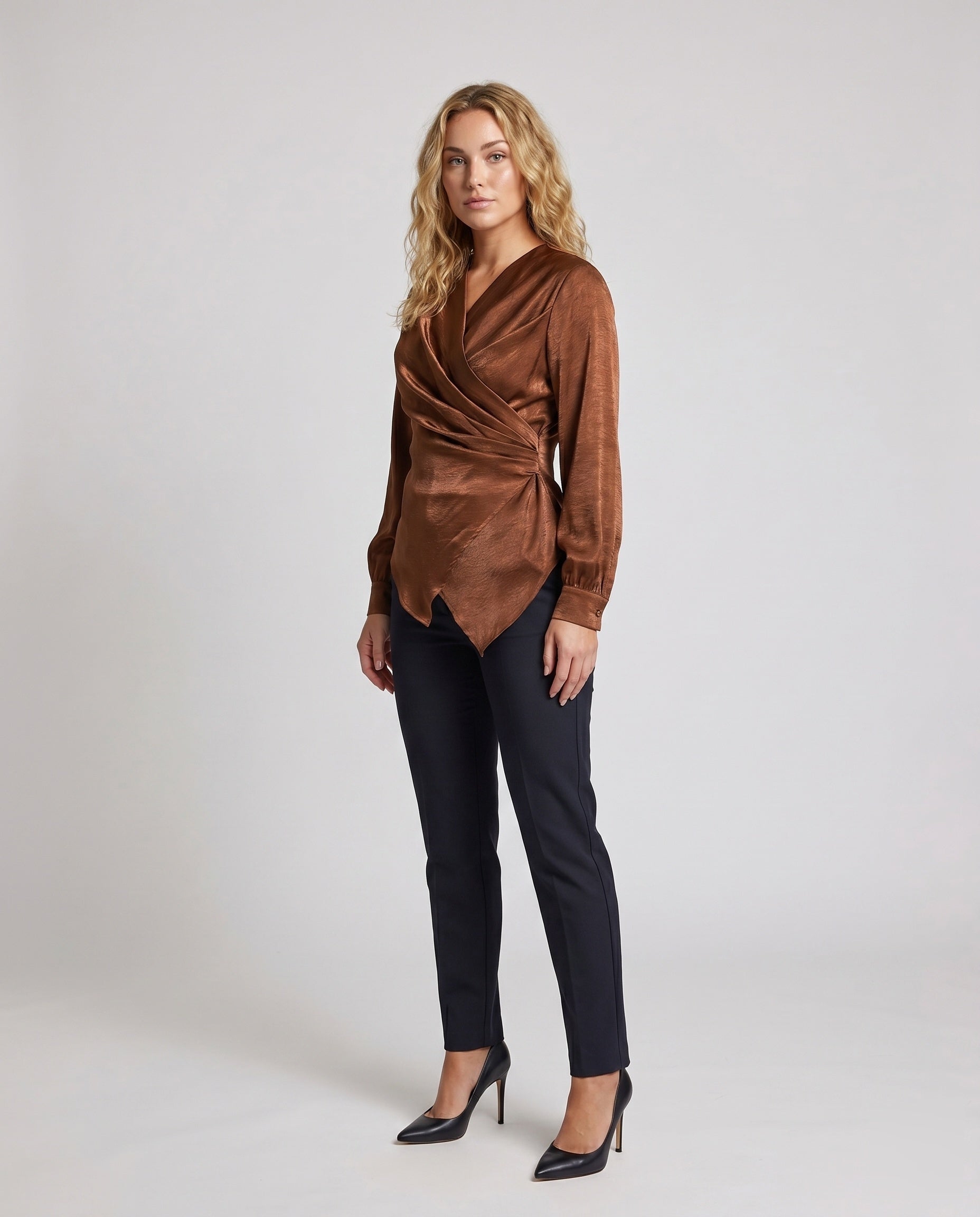 Product 15629088686410 - full_body_front