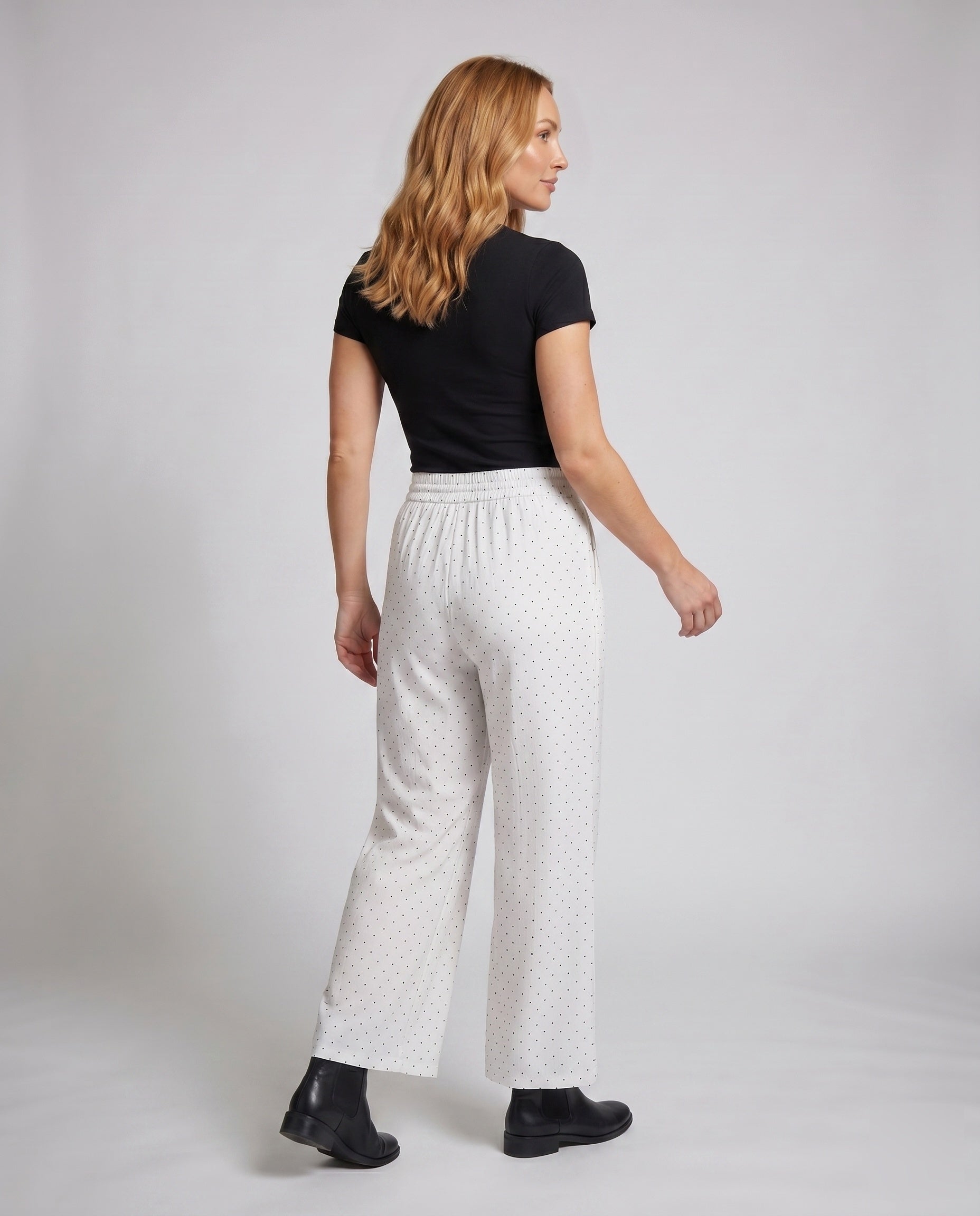 Product 15629089603914 - back_view