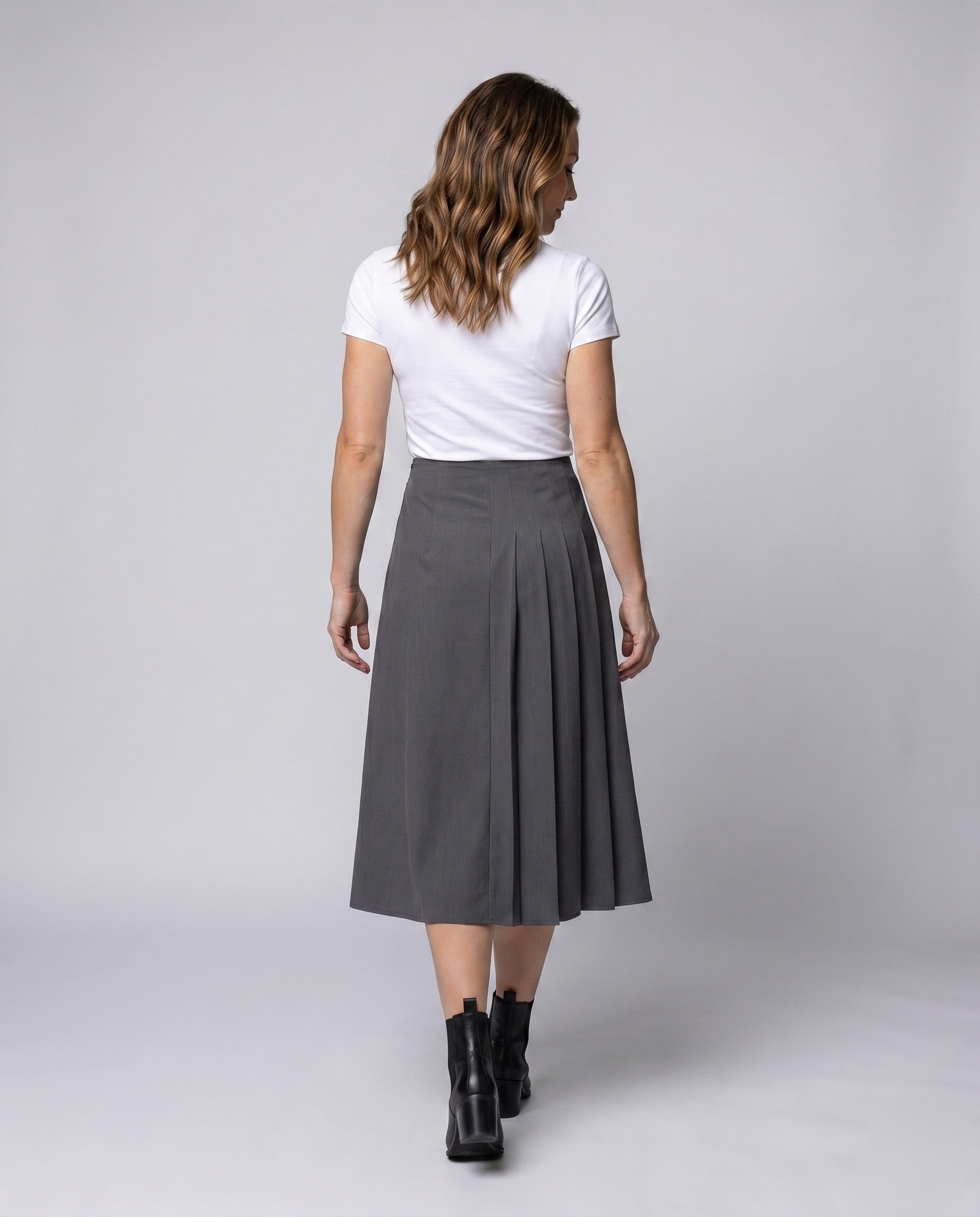Product 15629091340618 - back_view