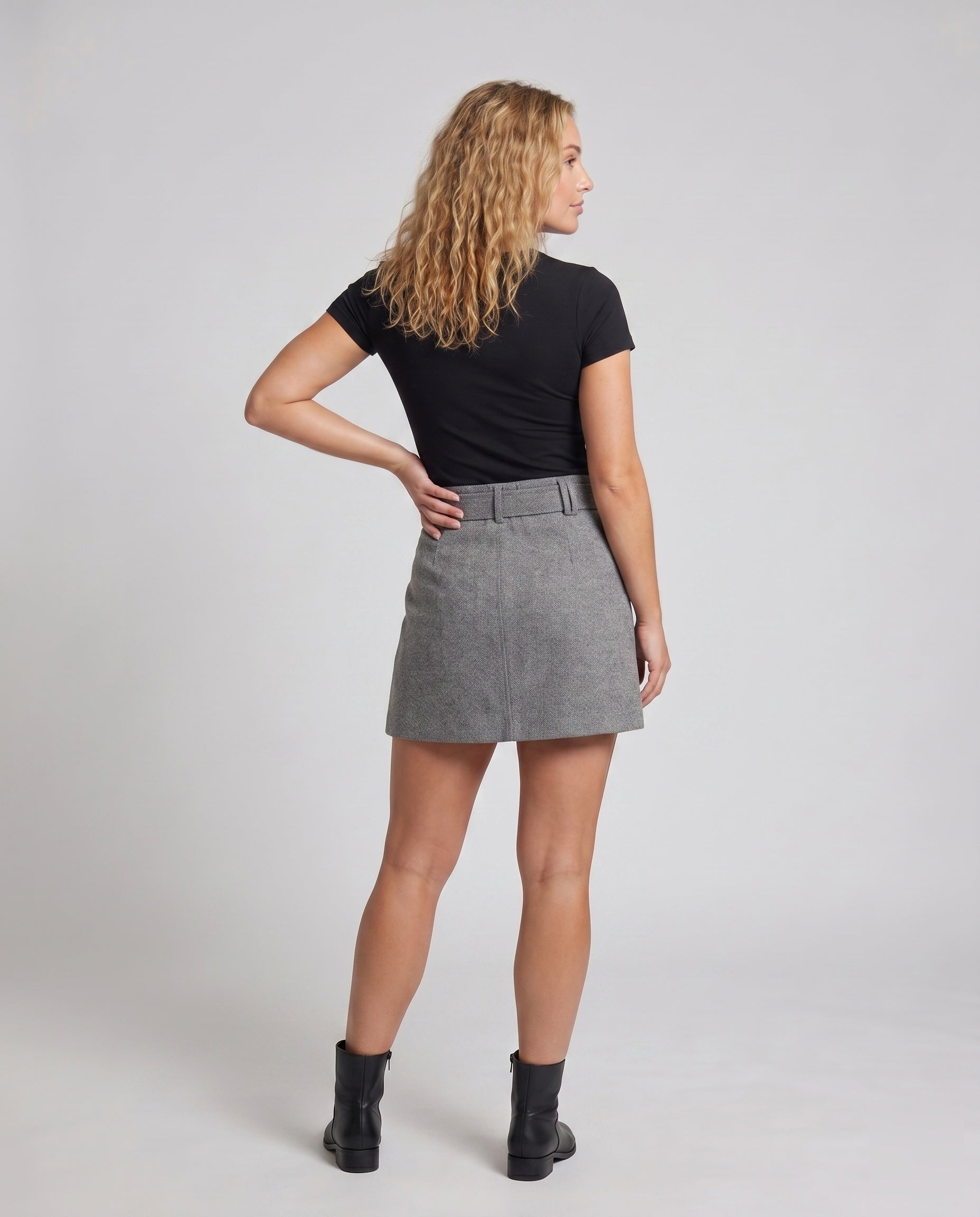 Product 15629113524554 - back_view