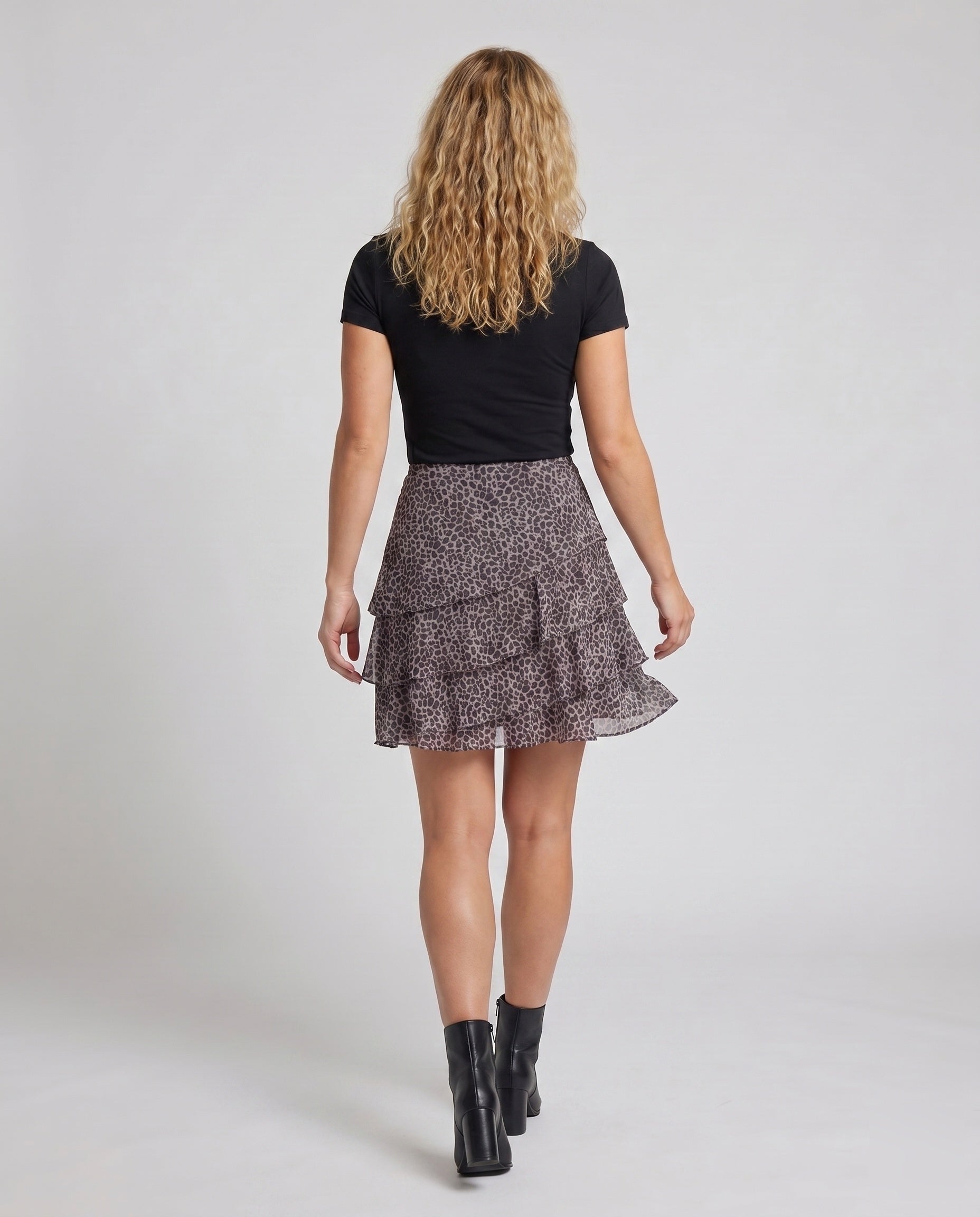 Product 15629117358410 - back_view