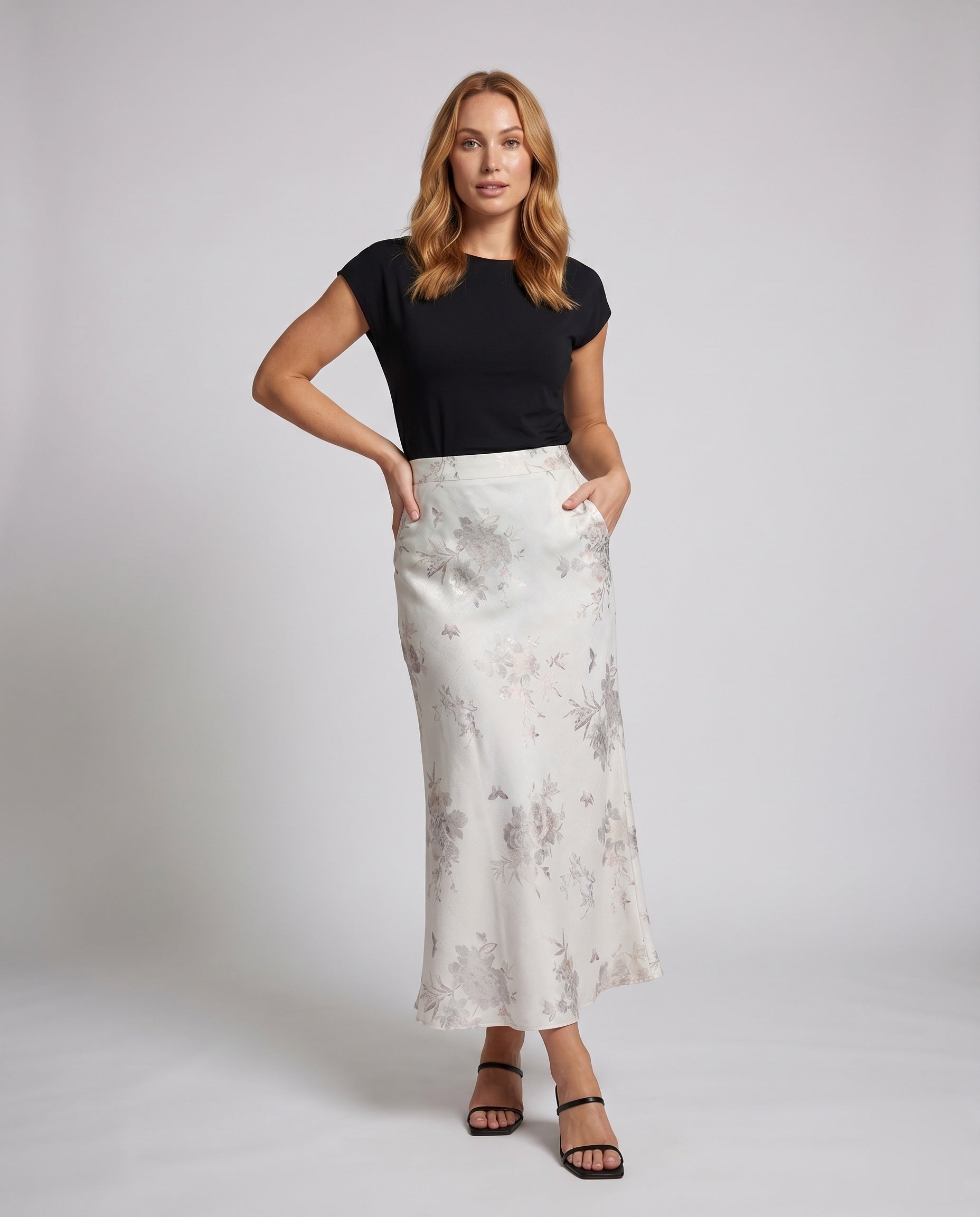 Product 15629118046538 - full_body_front