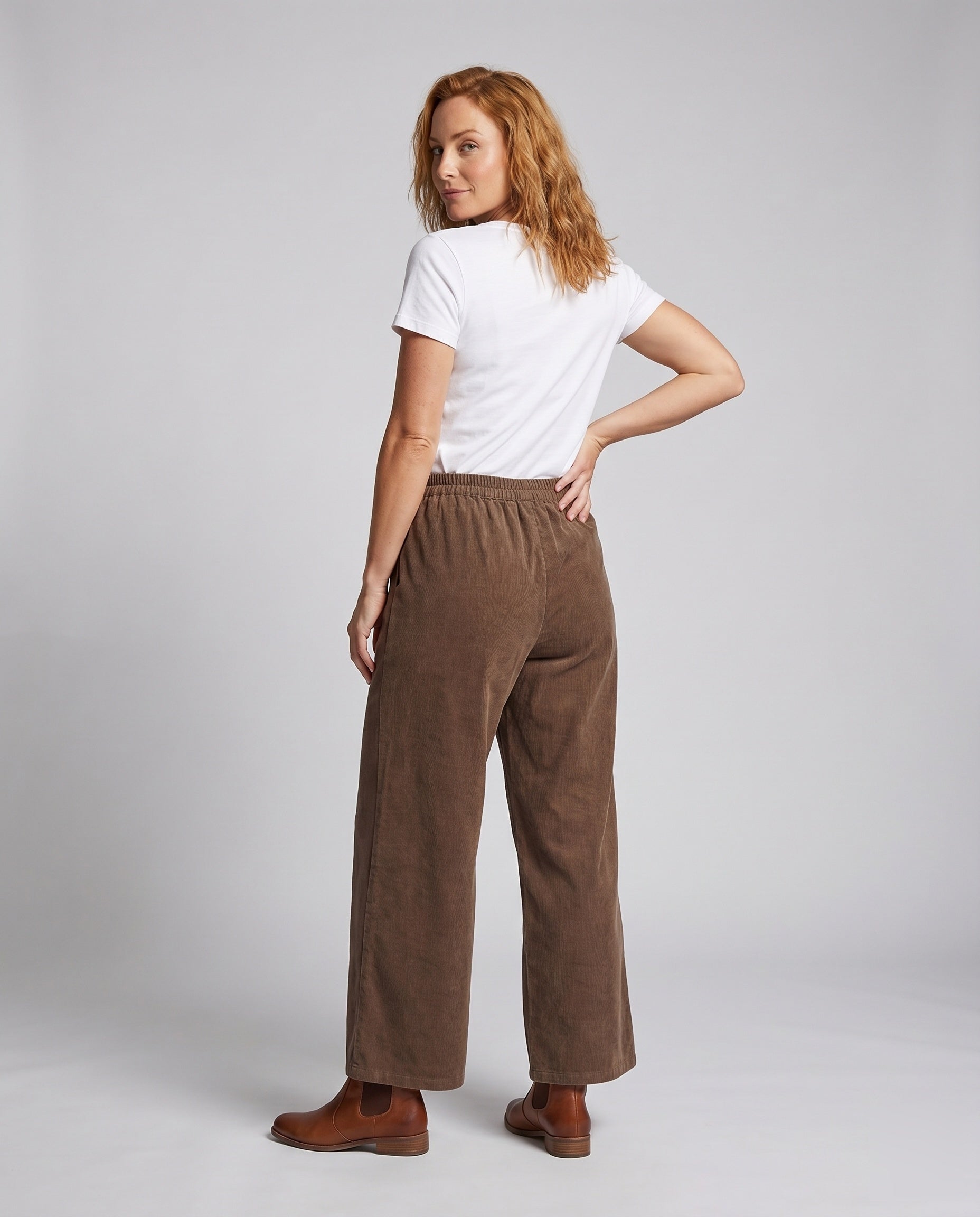 Women casual and comfortable cord pants with a wide cut