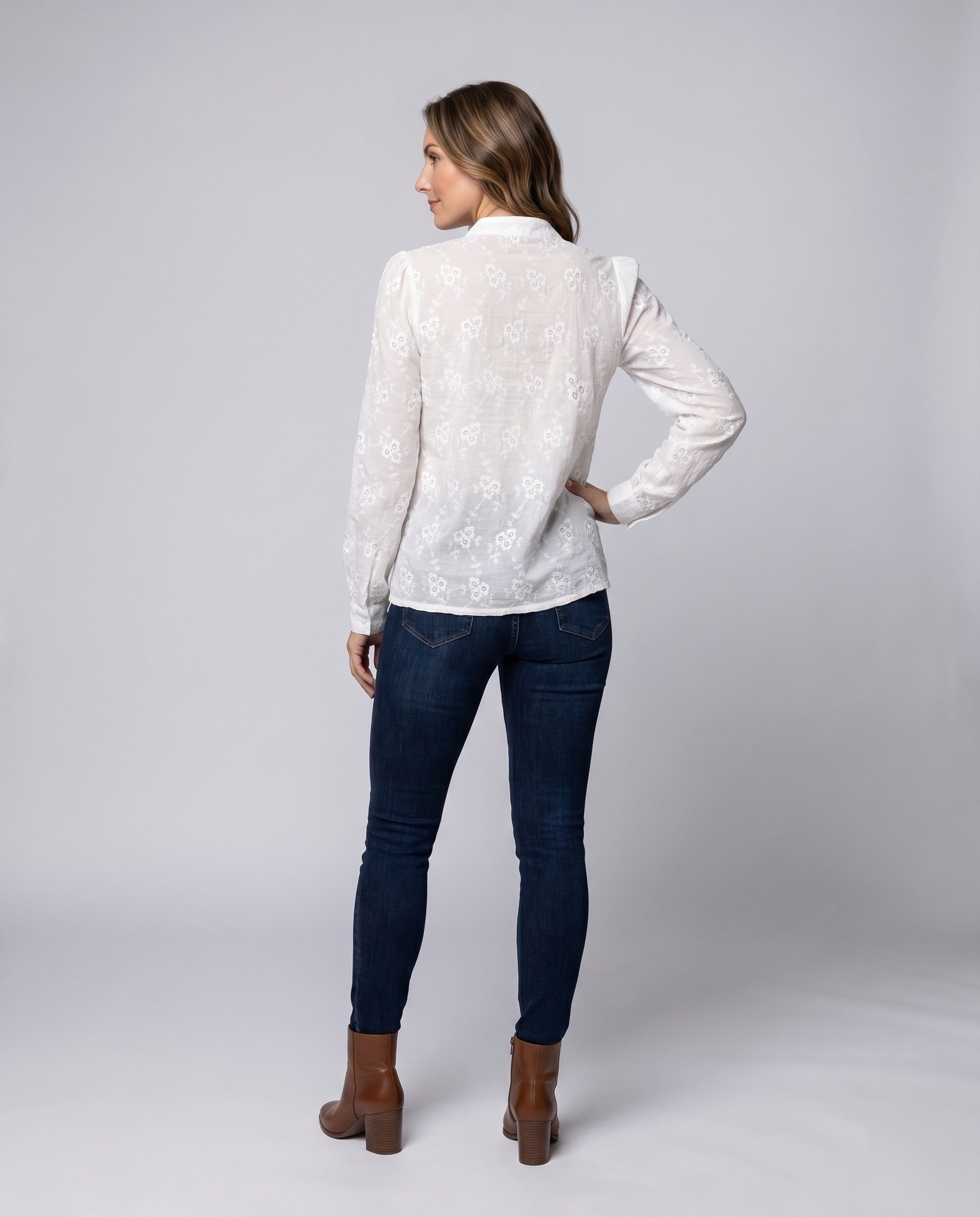 Product 15634914967882 - back_view
