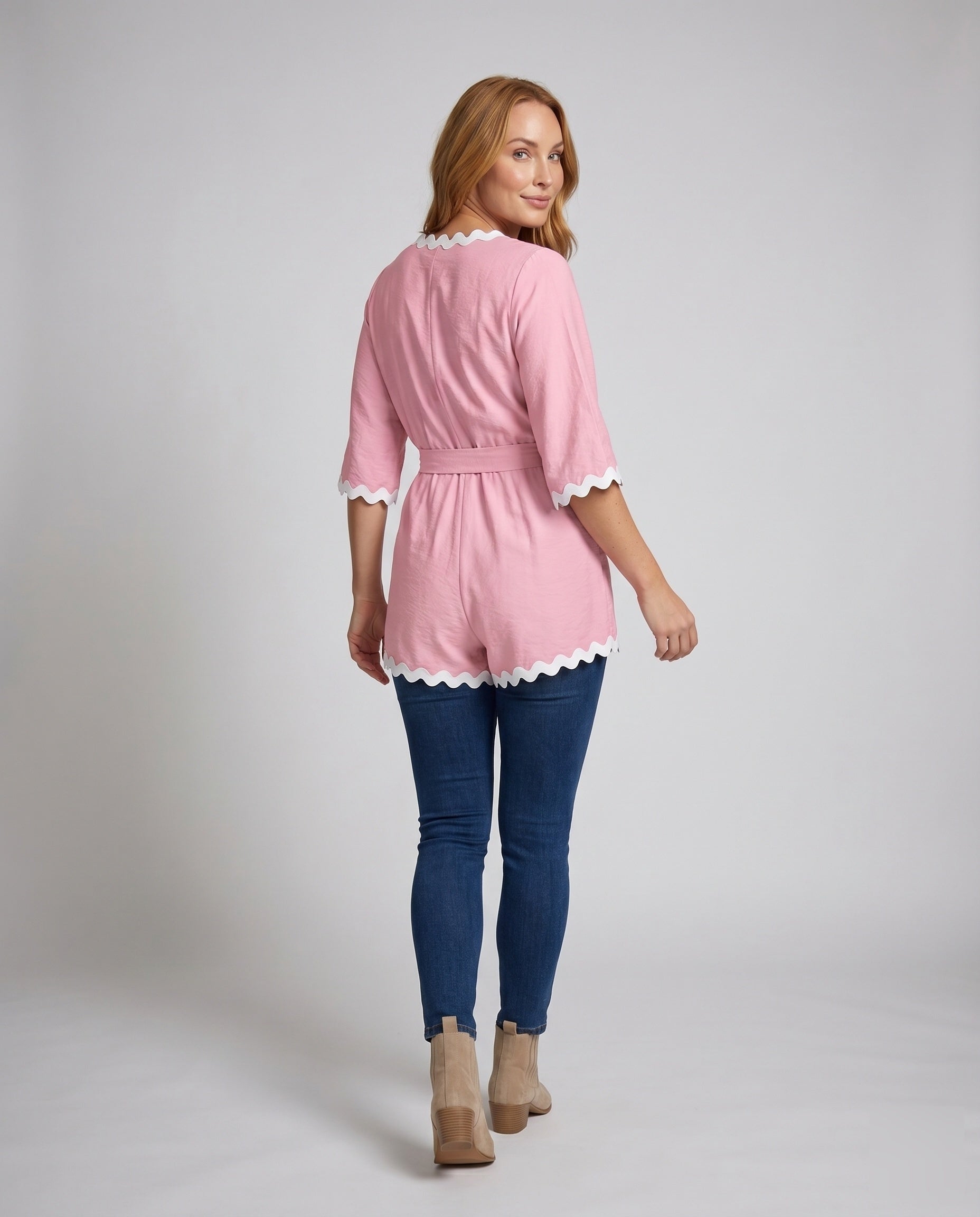 Product 15634930532682 - back_view