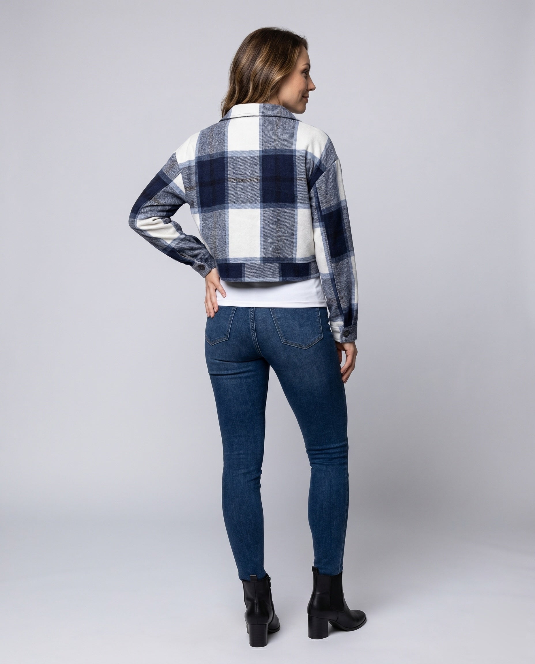 Product 15634932138314 - back_view
