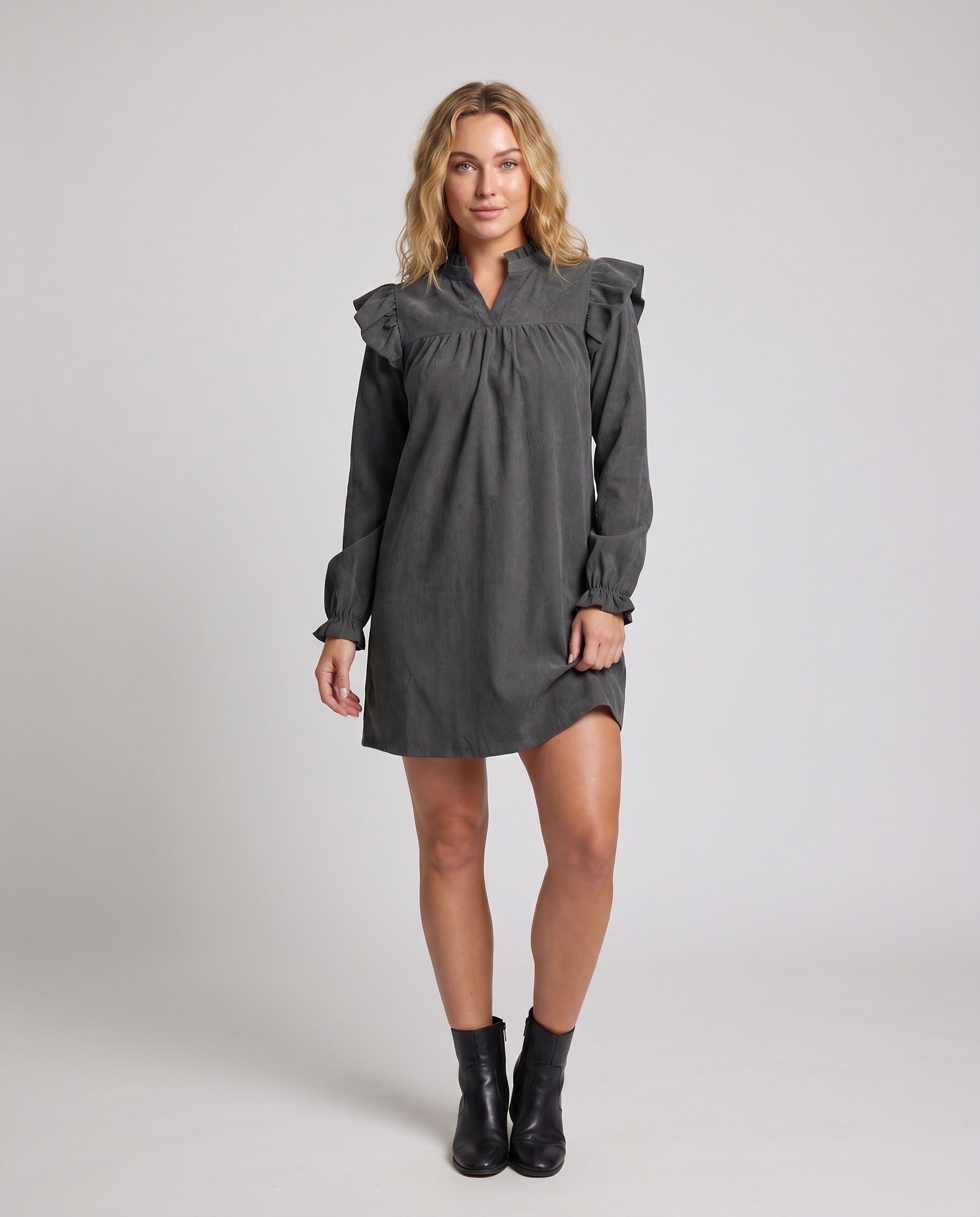 Product 15634933940554 - full_body_front
