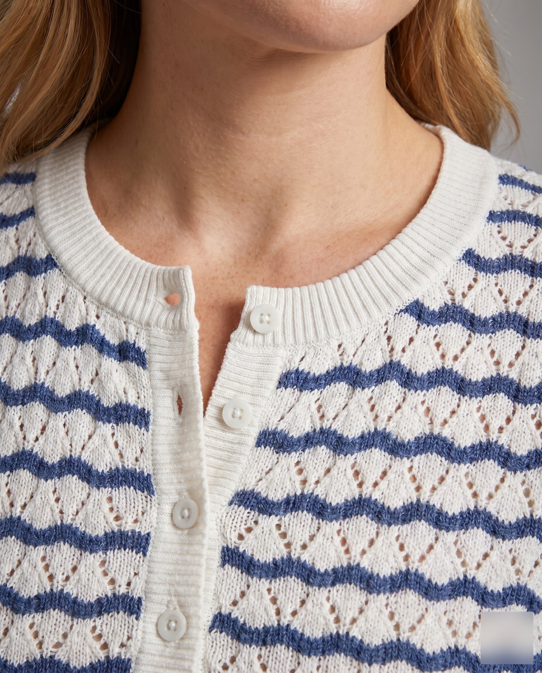 Product 15634934268234 - close_up_detail