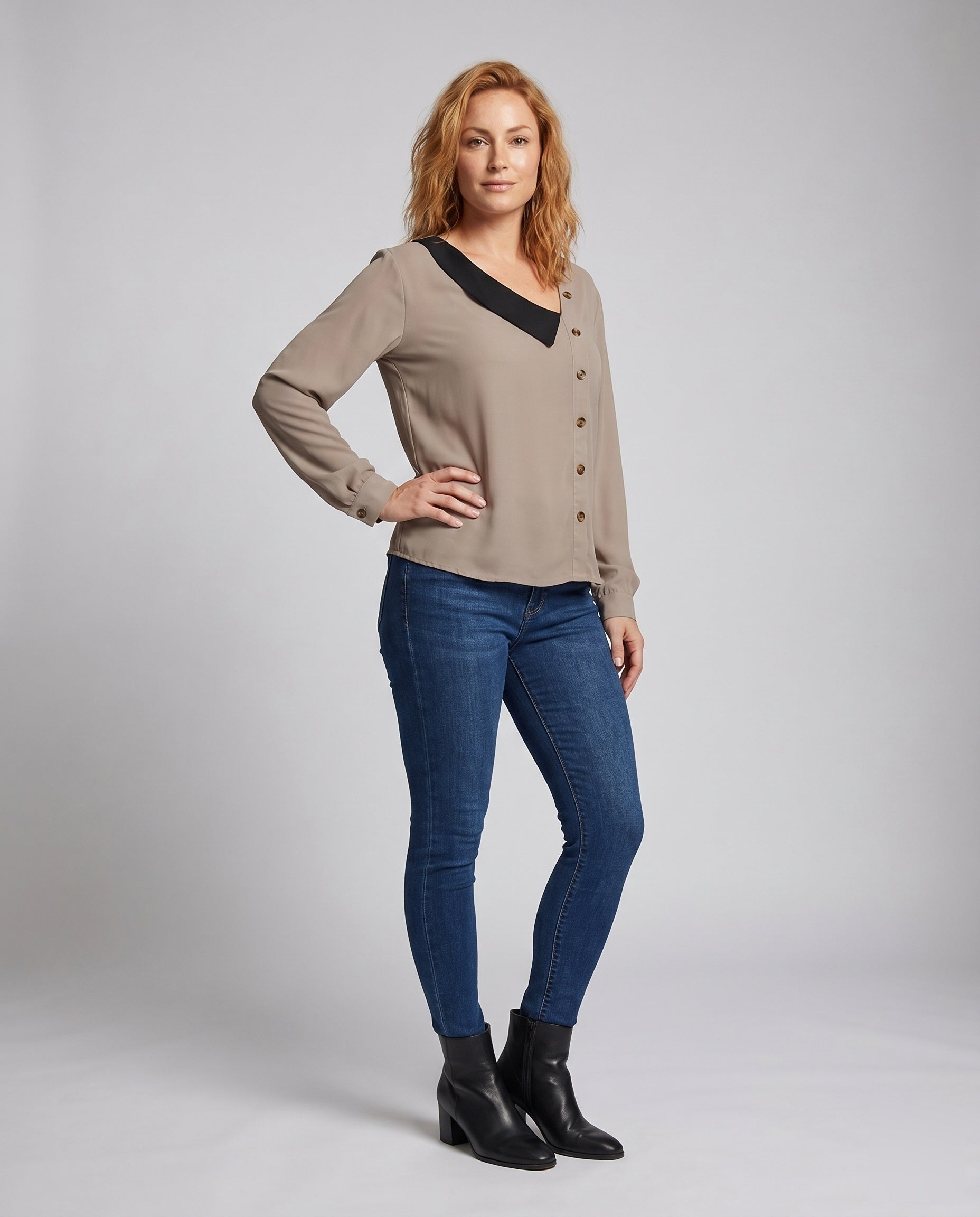 Product 15634935087434 - full_body_front