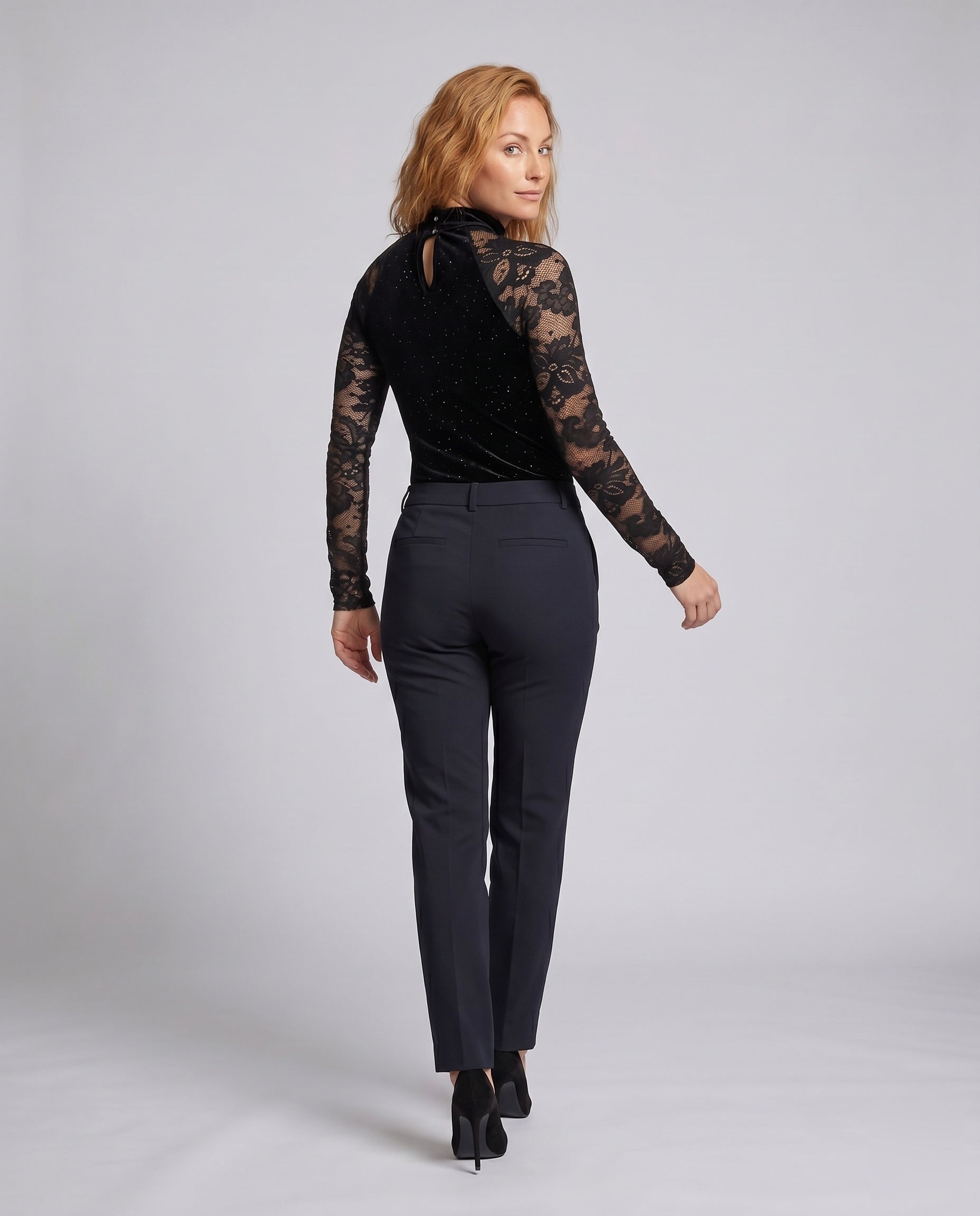 Product 15634935447882 - back_view