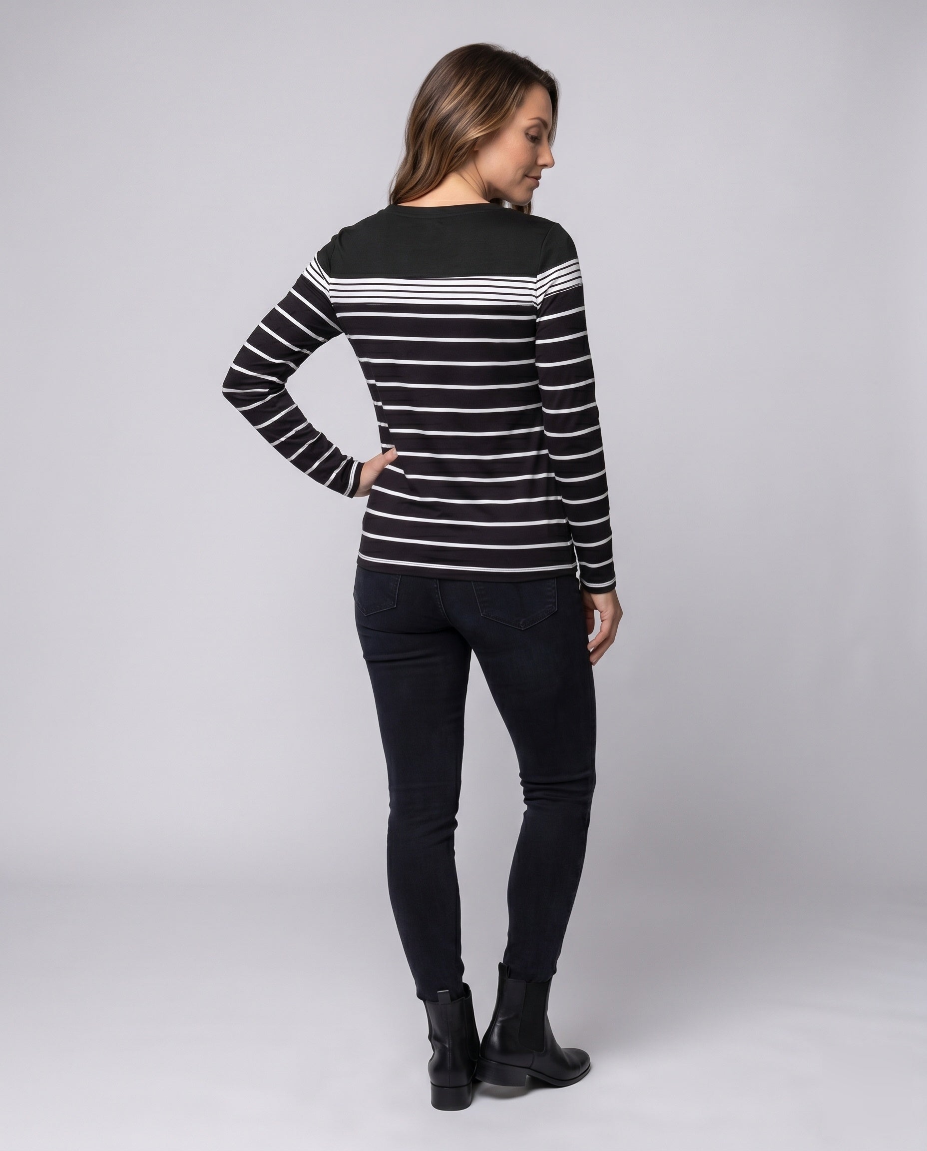 Product 15634935972170 - back_view