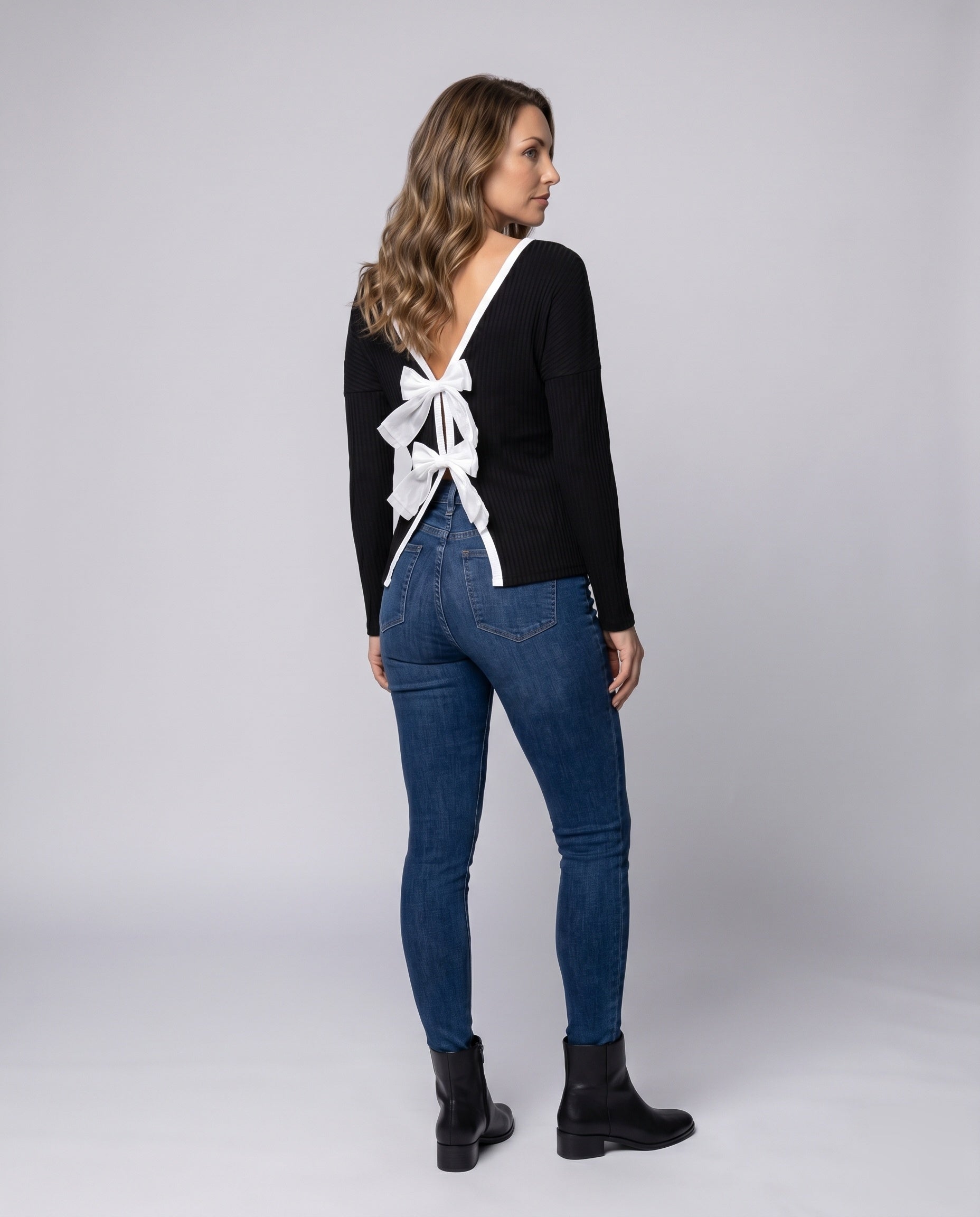 Product 15634936365386 - back_view