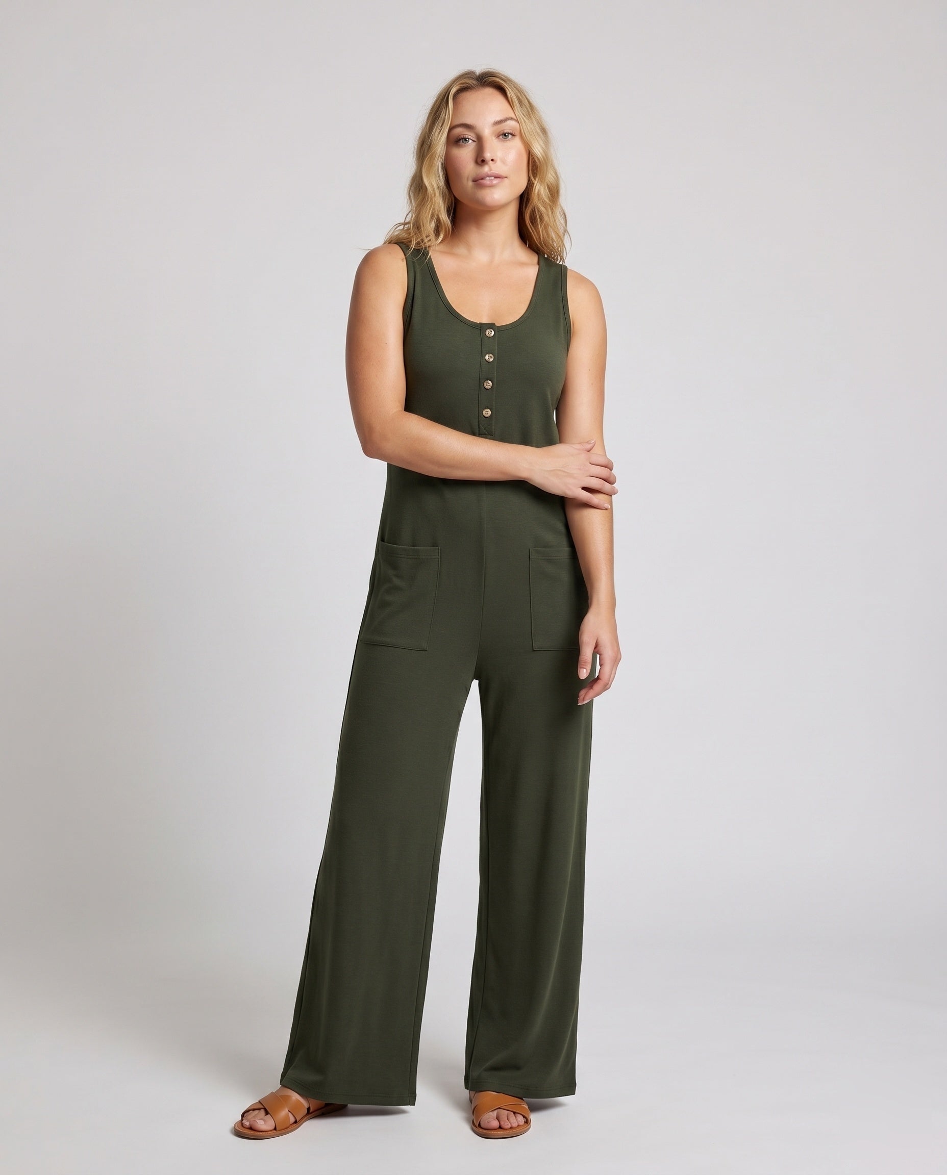 Product 15634937839946 - full_body_front