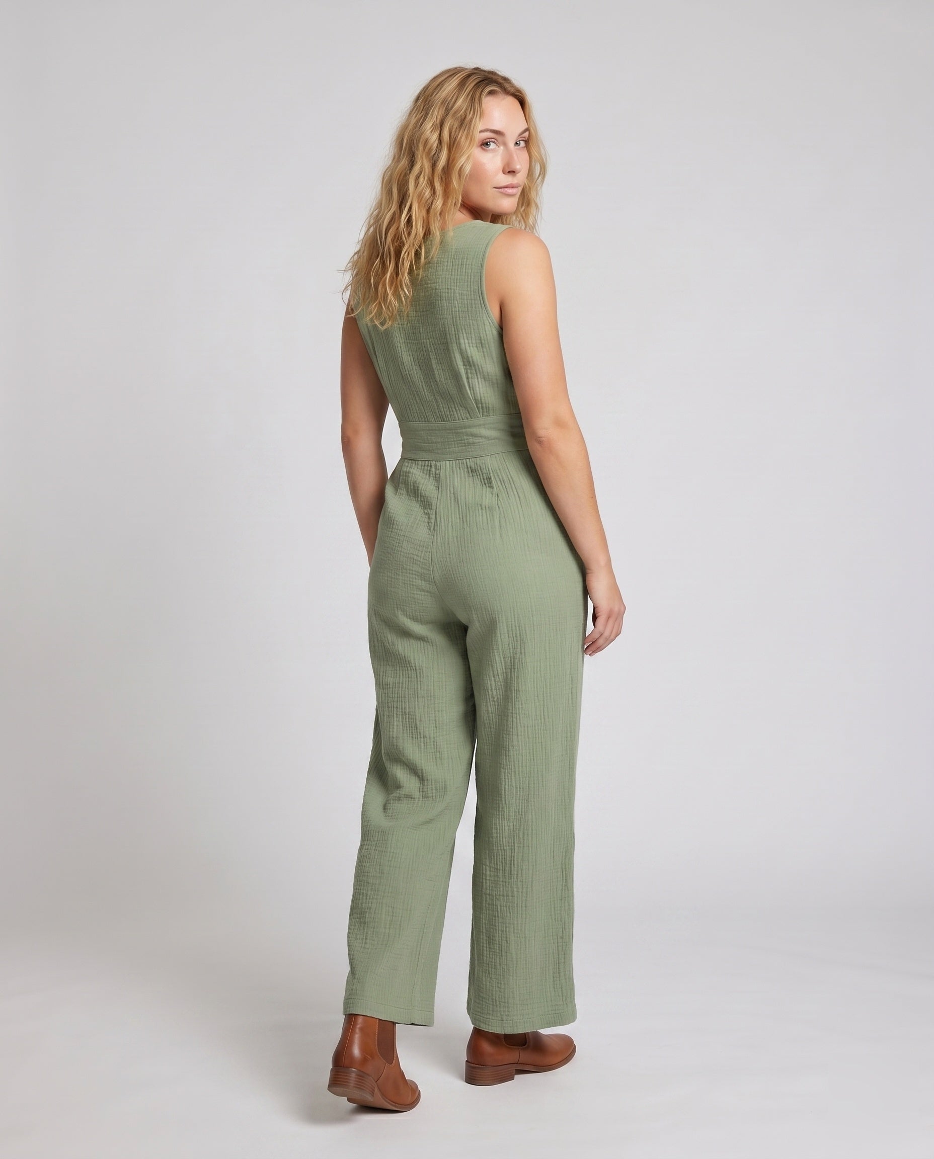 Product 15634937905482 - back_view
