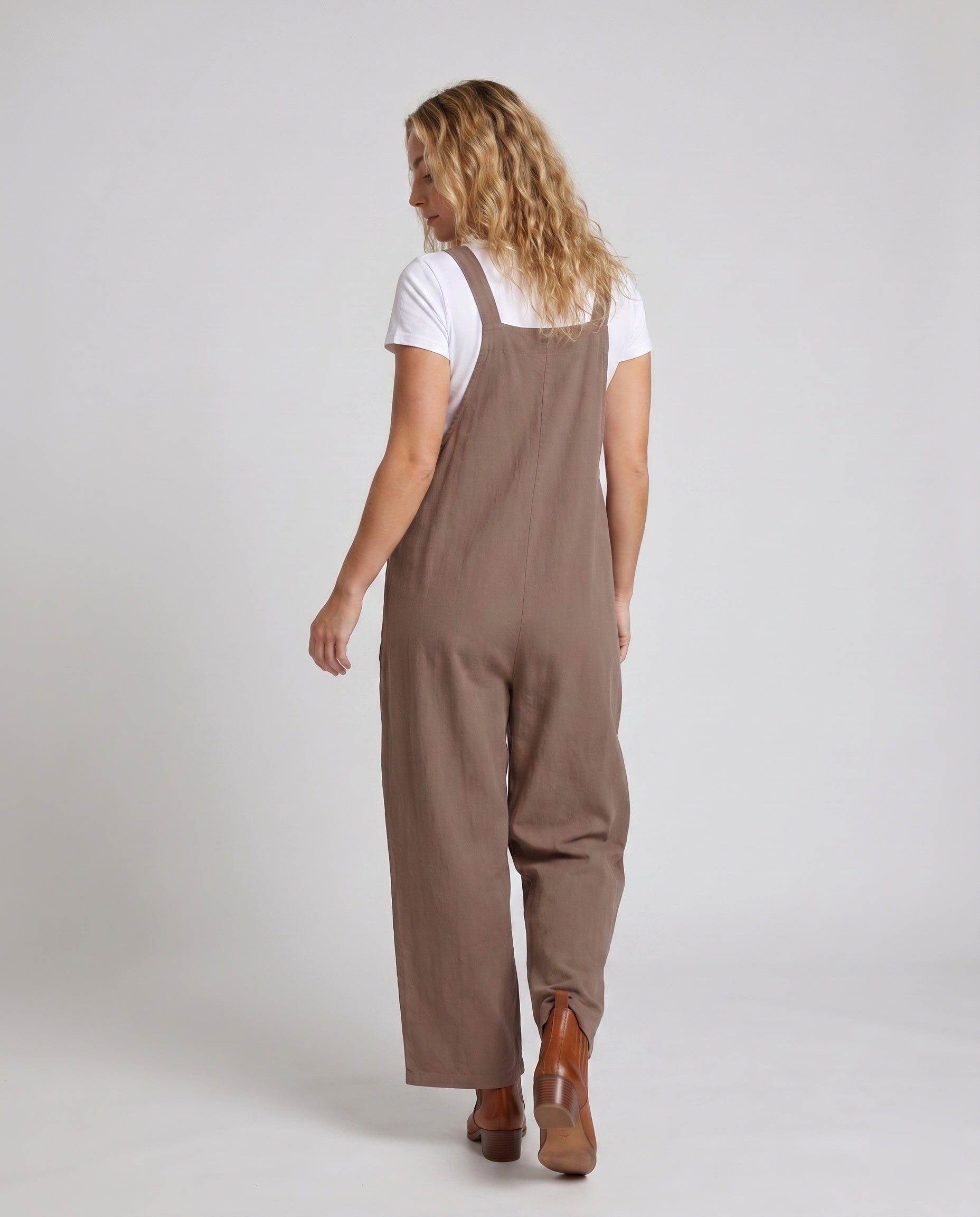 Product 15634938134858 - back_view