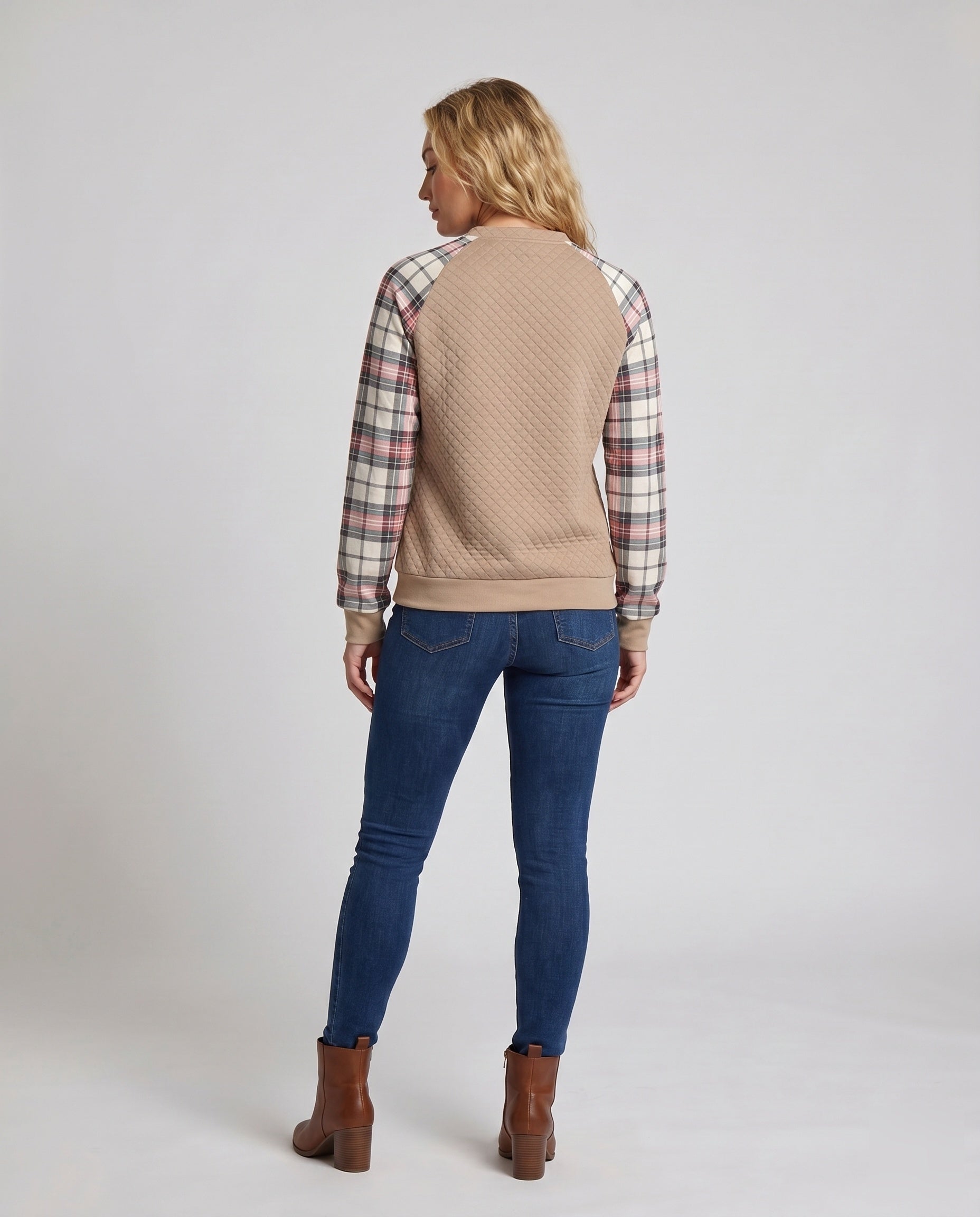 Product 15634938429770 - back_view