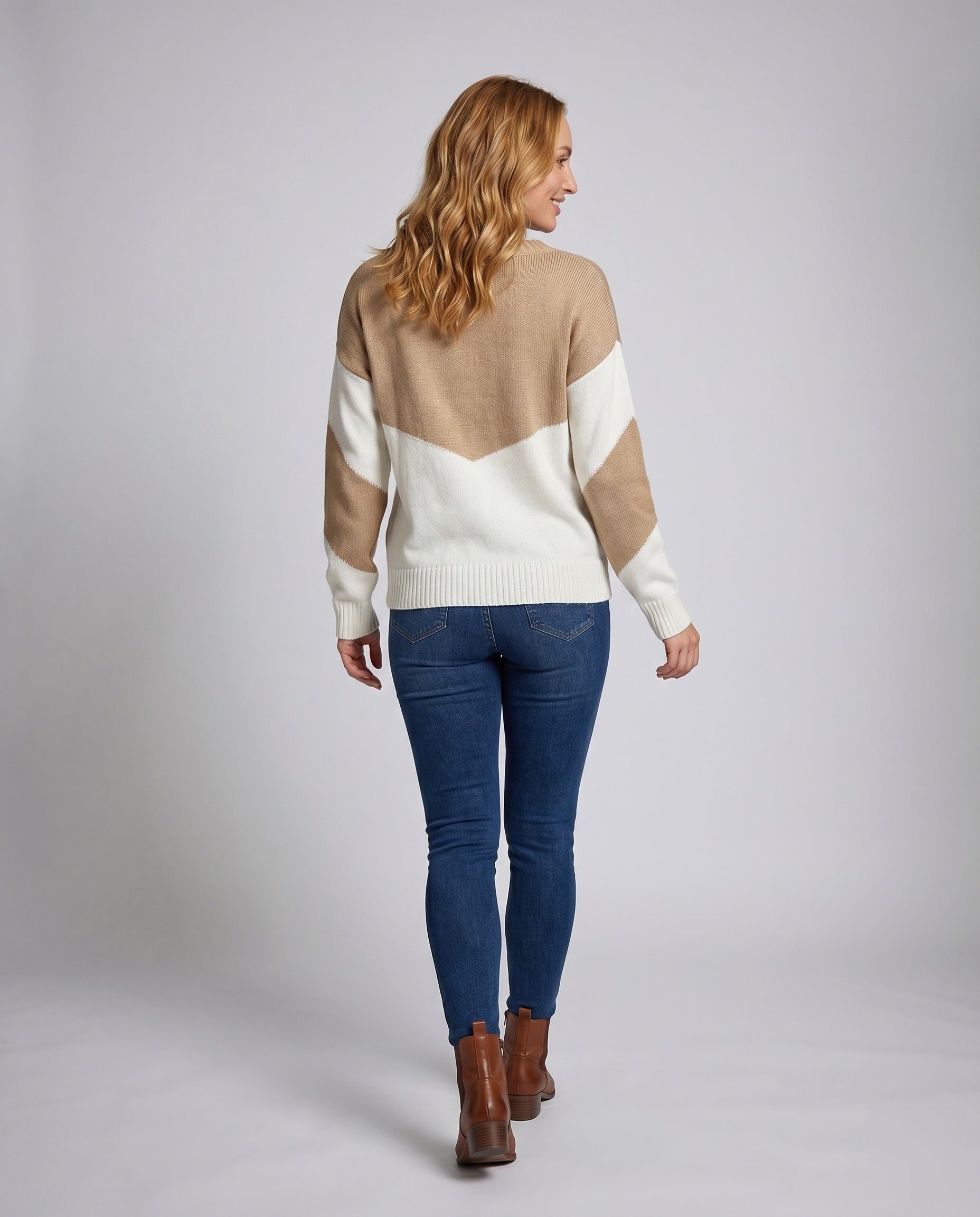 Product 15634938724682 - back_view