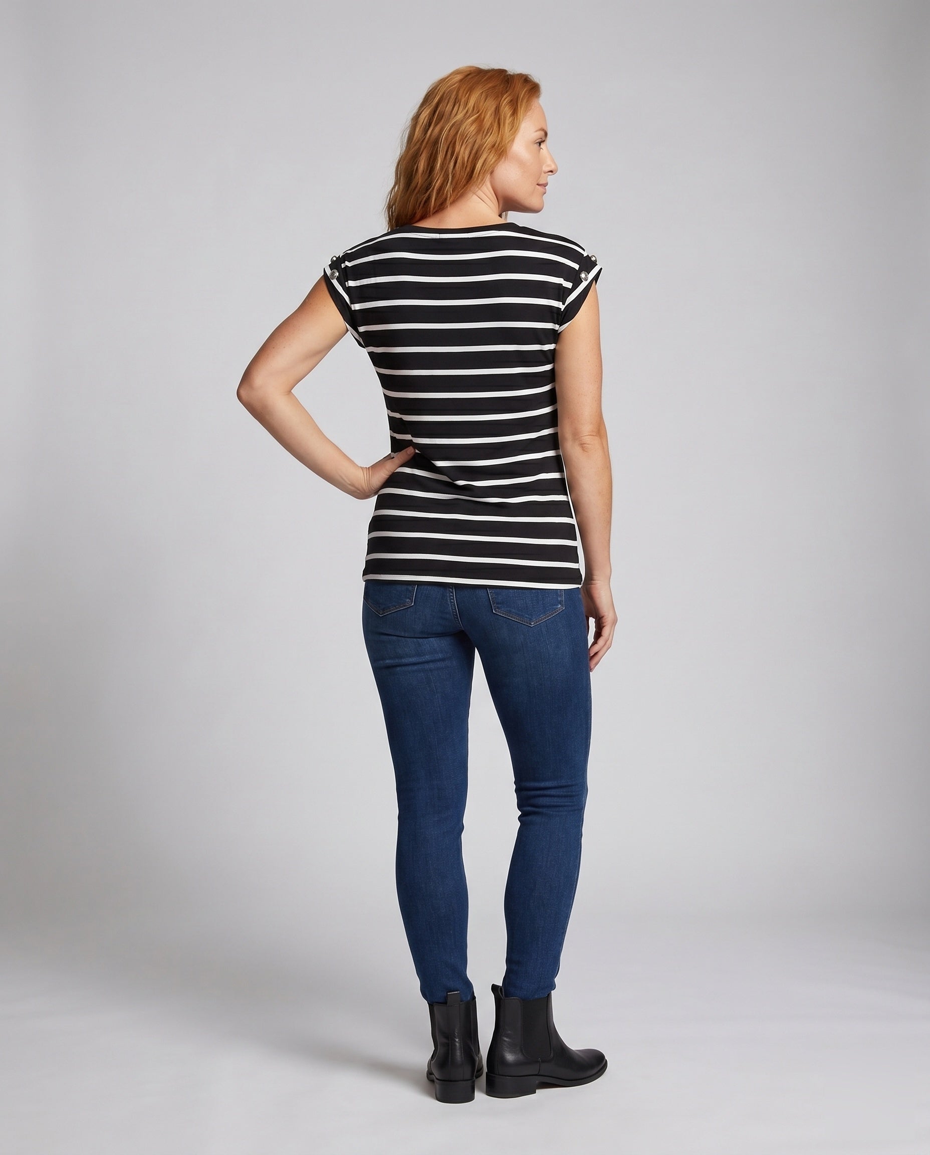 Product 15634939314506 - back_view