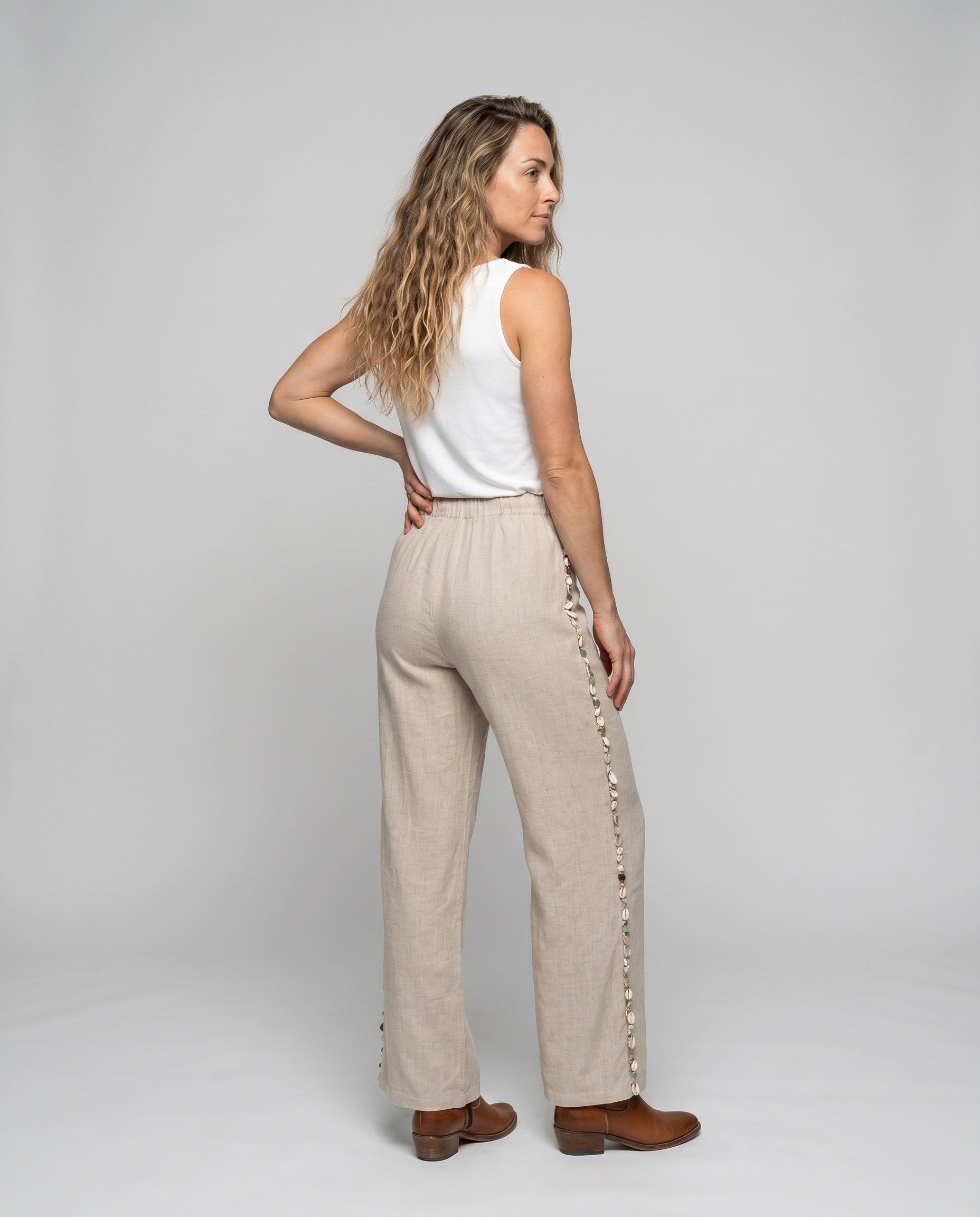 Product 15634940625226 - back_view