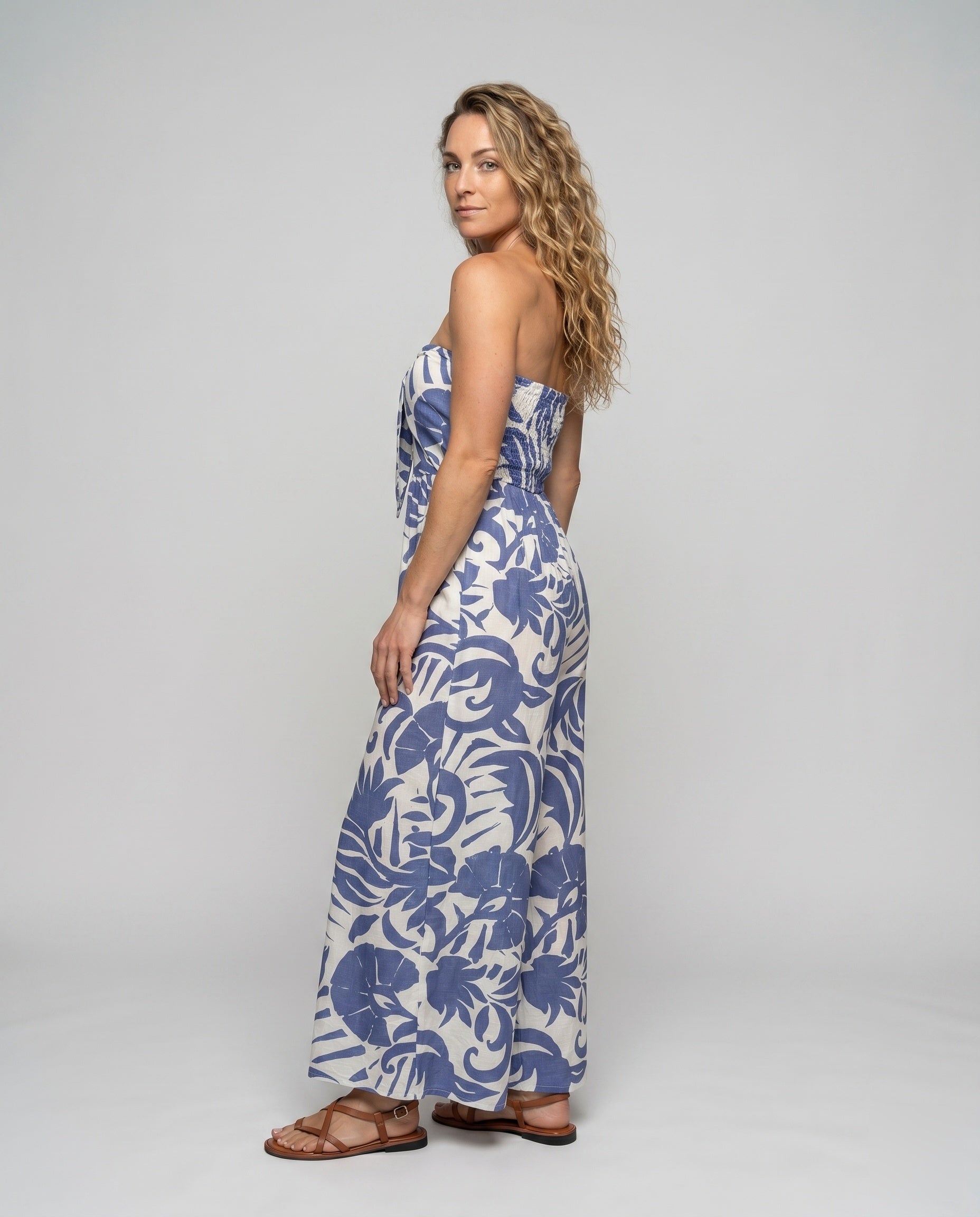 Product 15634940821834 - full_body_front