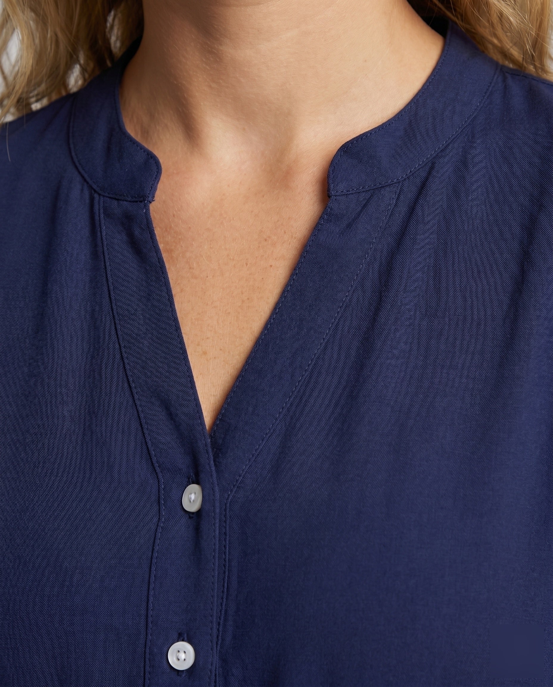 Product 15634941477194 - close_up_detail