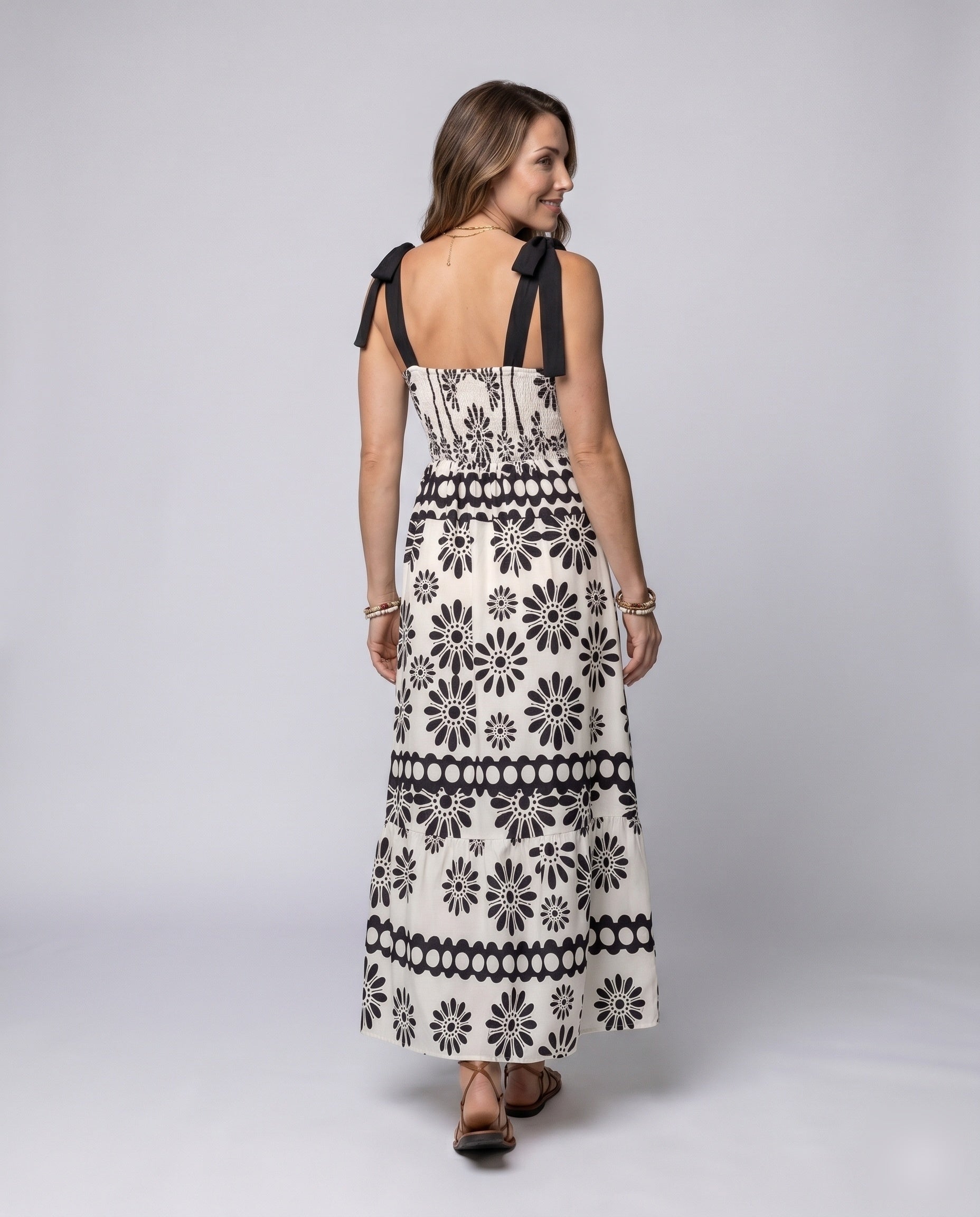 Product 15636279918922 - back_view