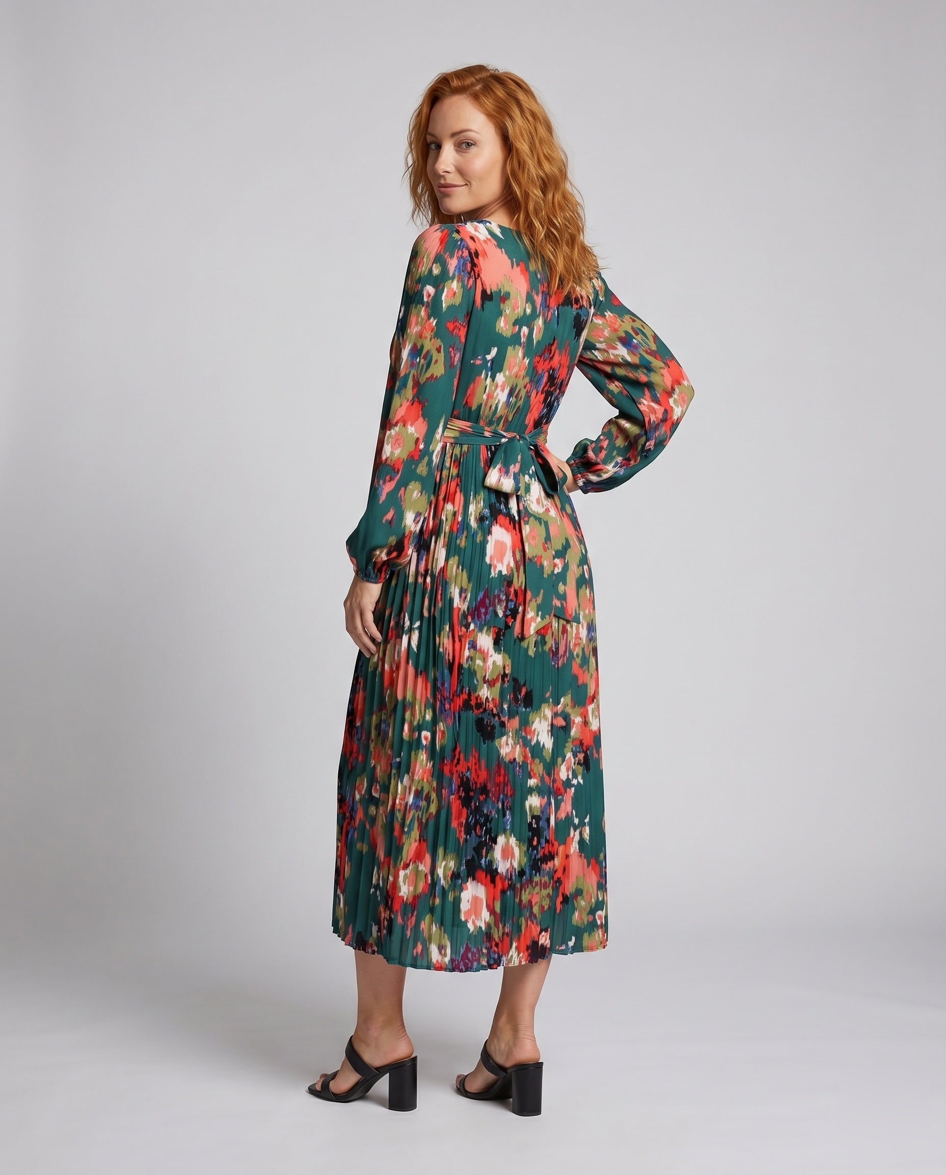 Product 15636283949386 - back_view