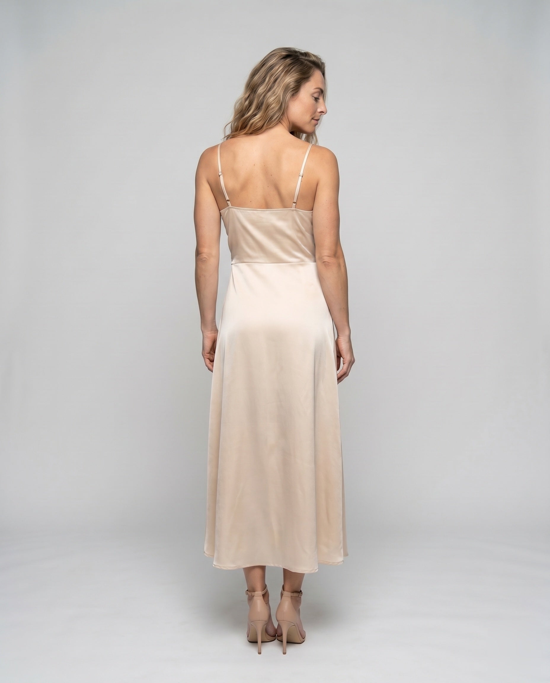 Product 15636288143690 - back_view