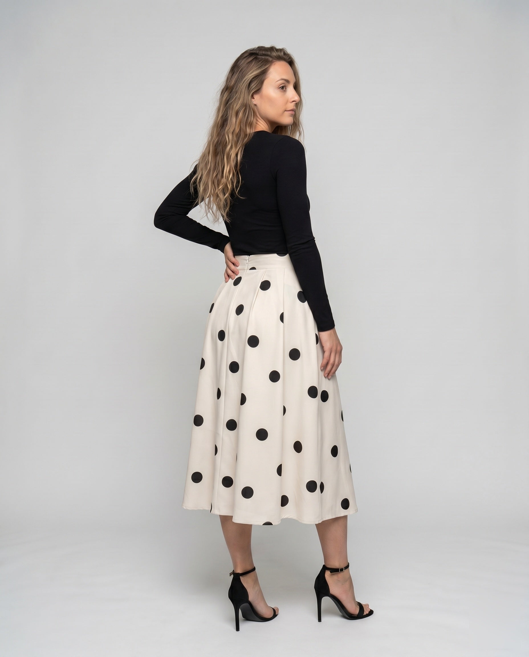 Product 15636293452106 - back_view