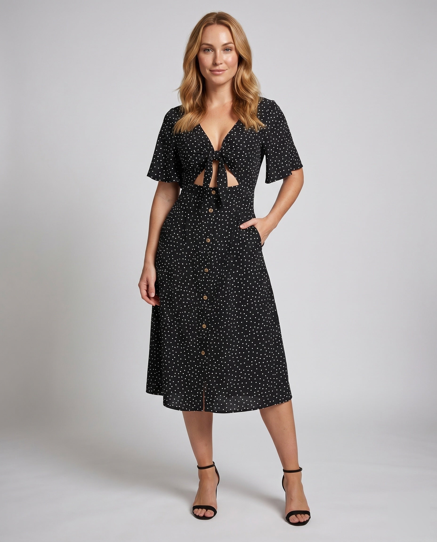 Product 15636296106314 - full_body_front