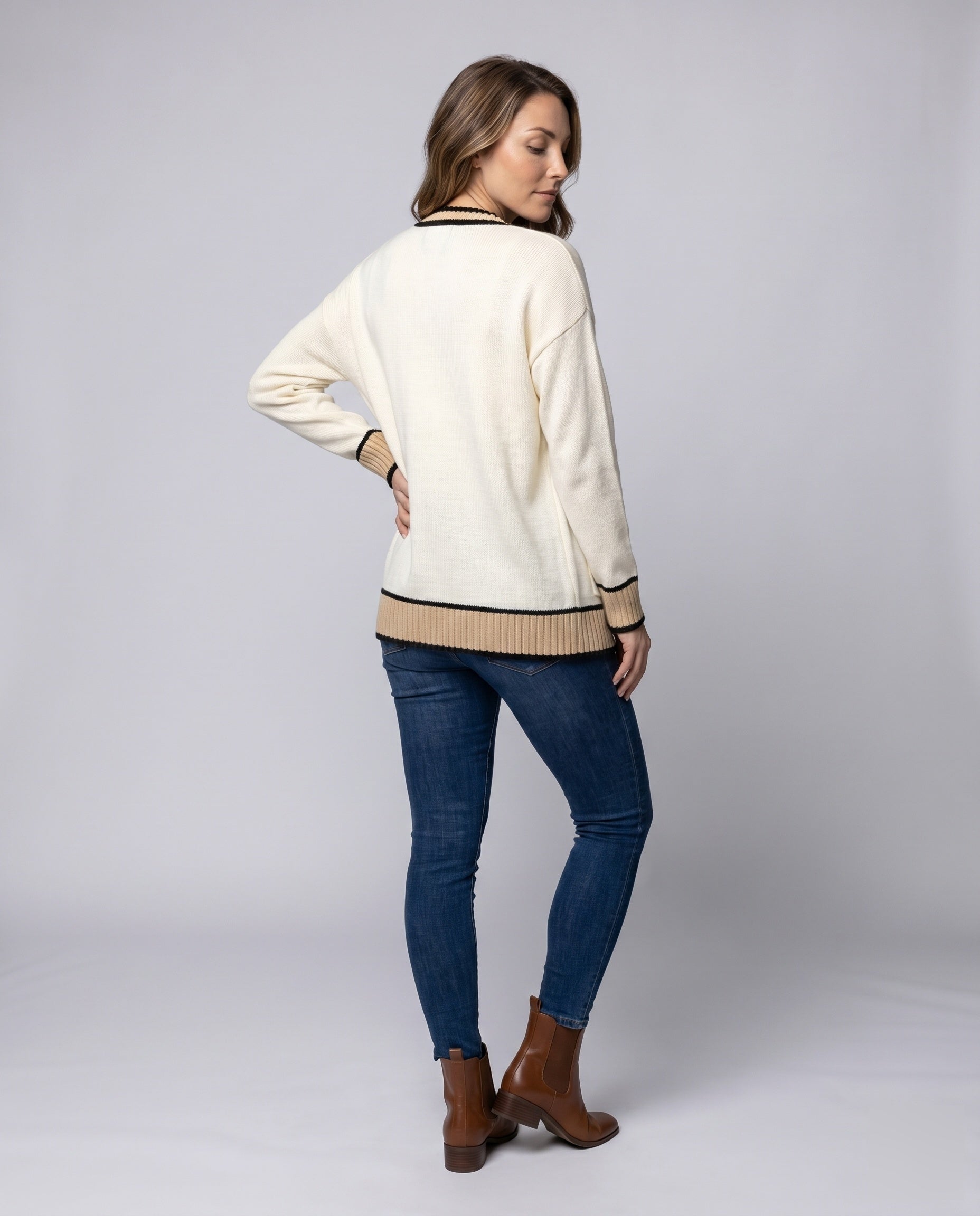 Product 15636297843018 - back_view