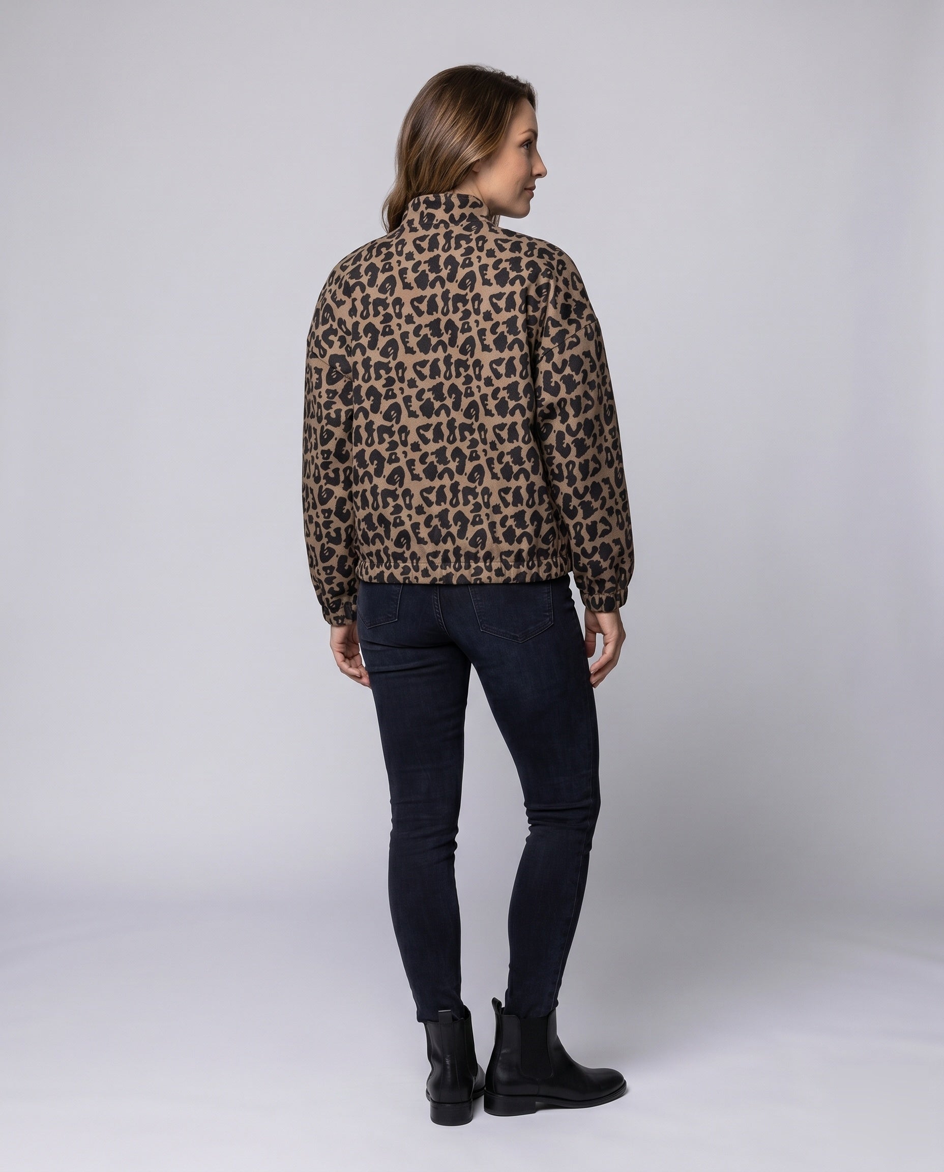 Product 15636298203466 - back_view