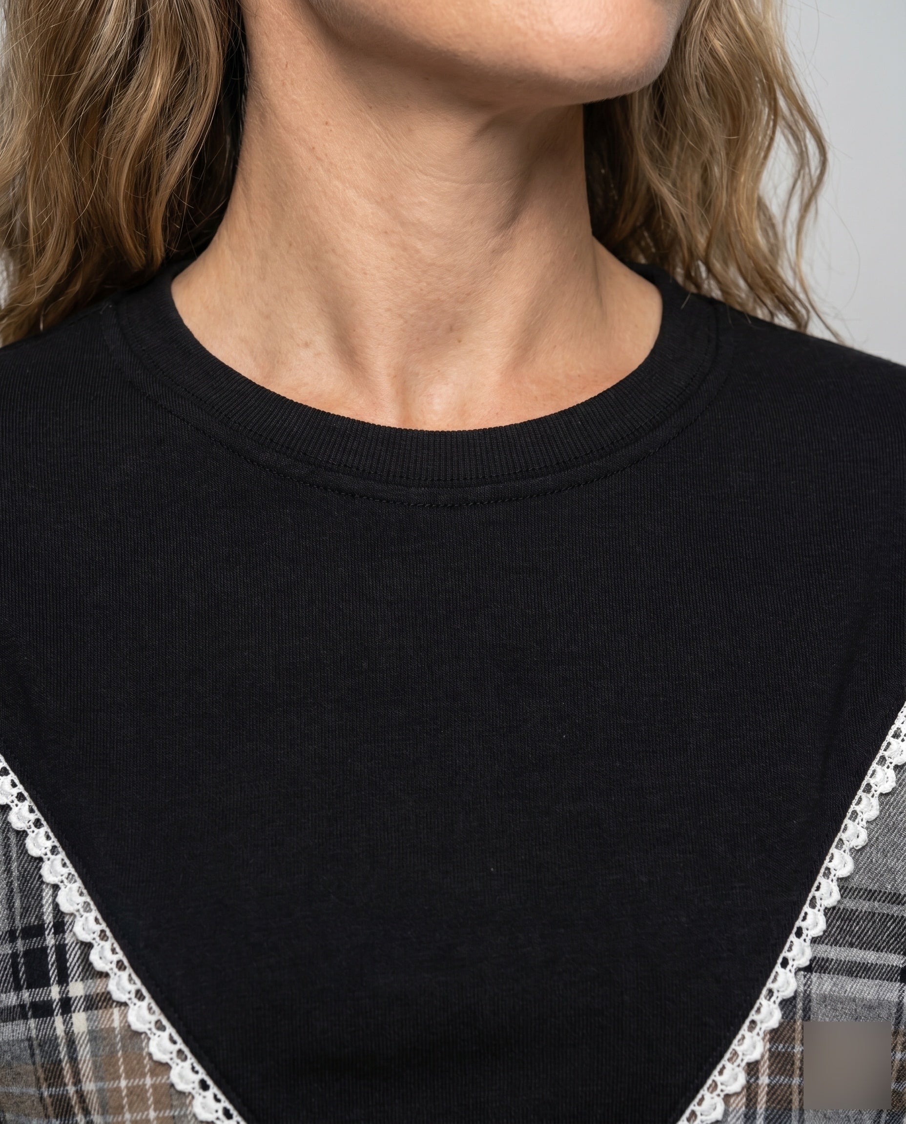 Product 15636298662218 - close_up_detail