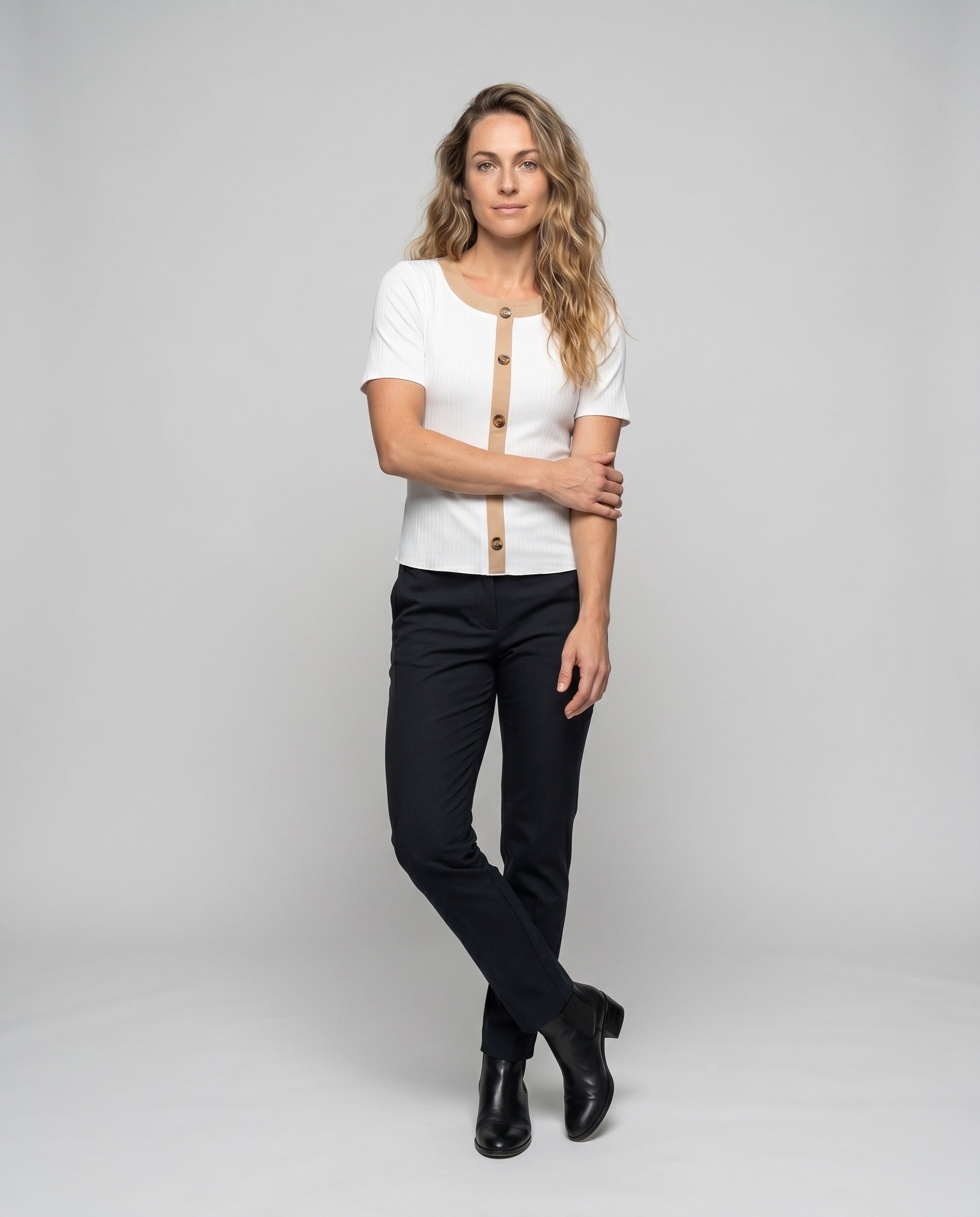 Product 15636299448650 - full_body_front