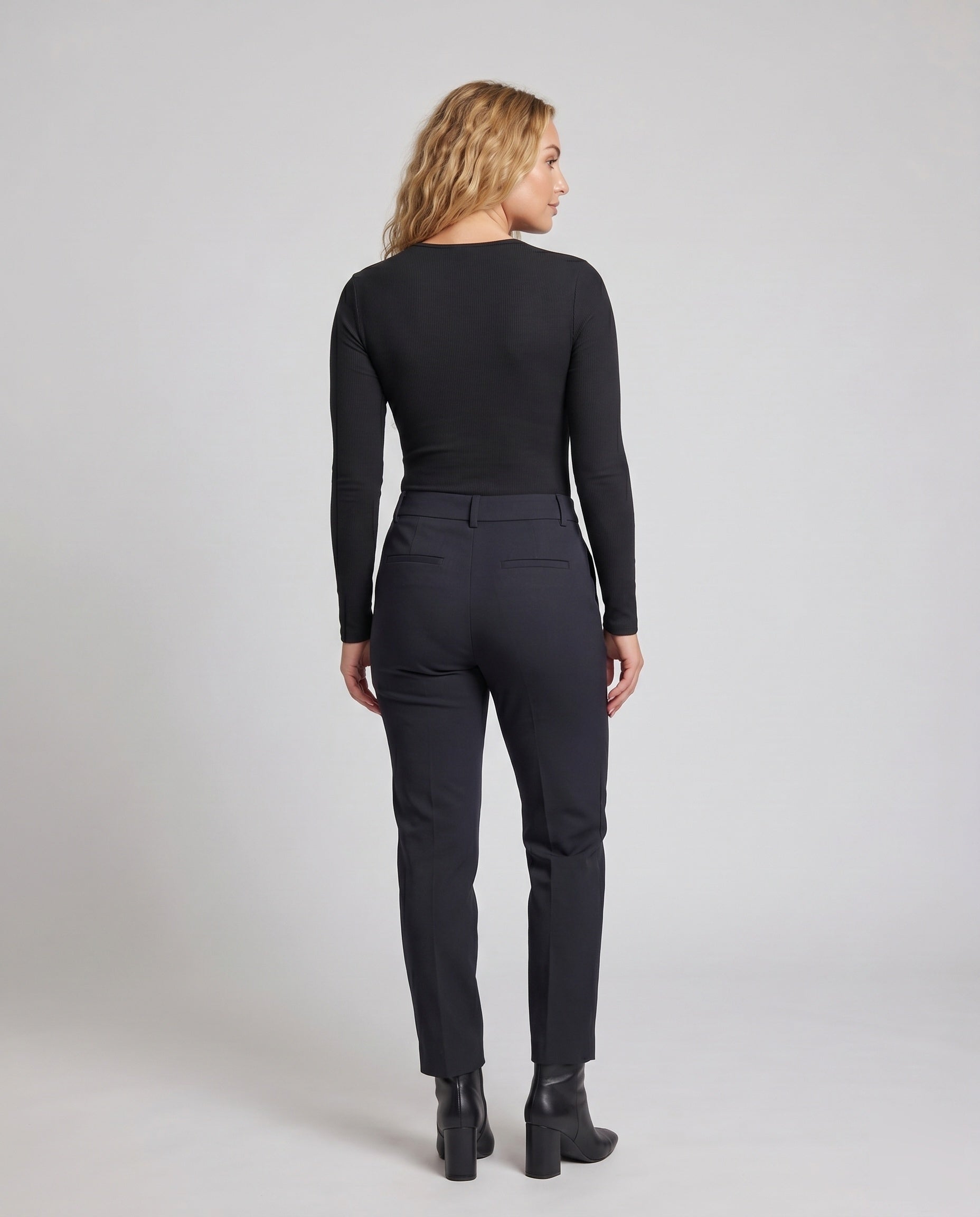 Product 15636299809098 - back_view