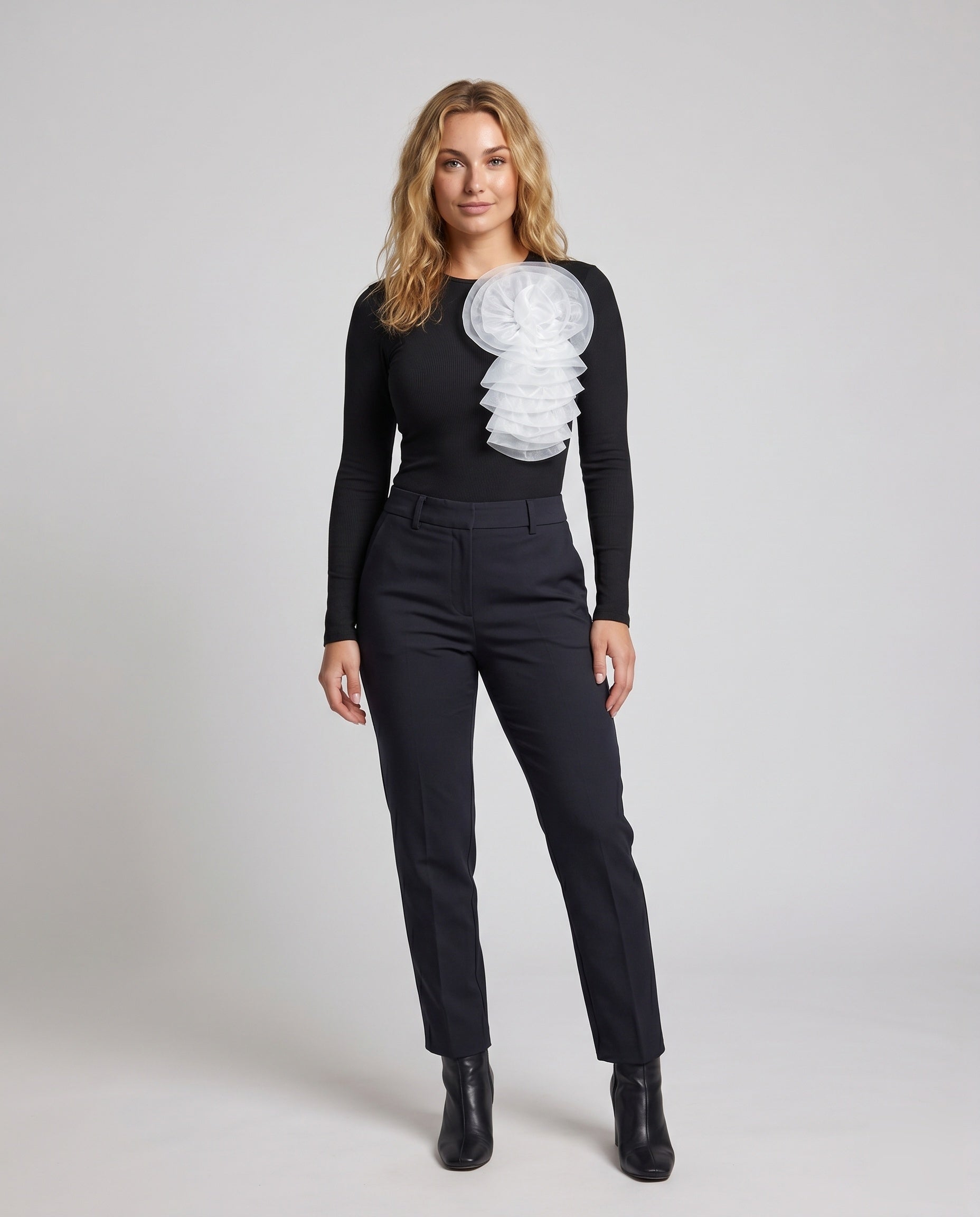 Product 15636299809098 - full_body_front