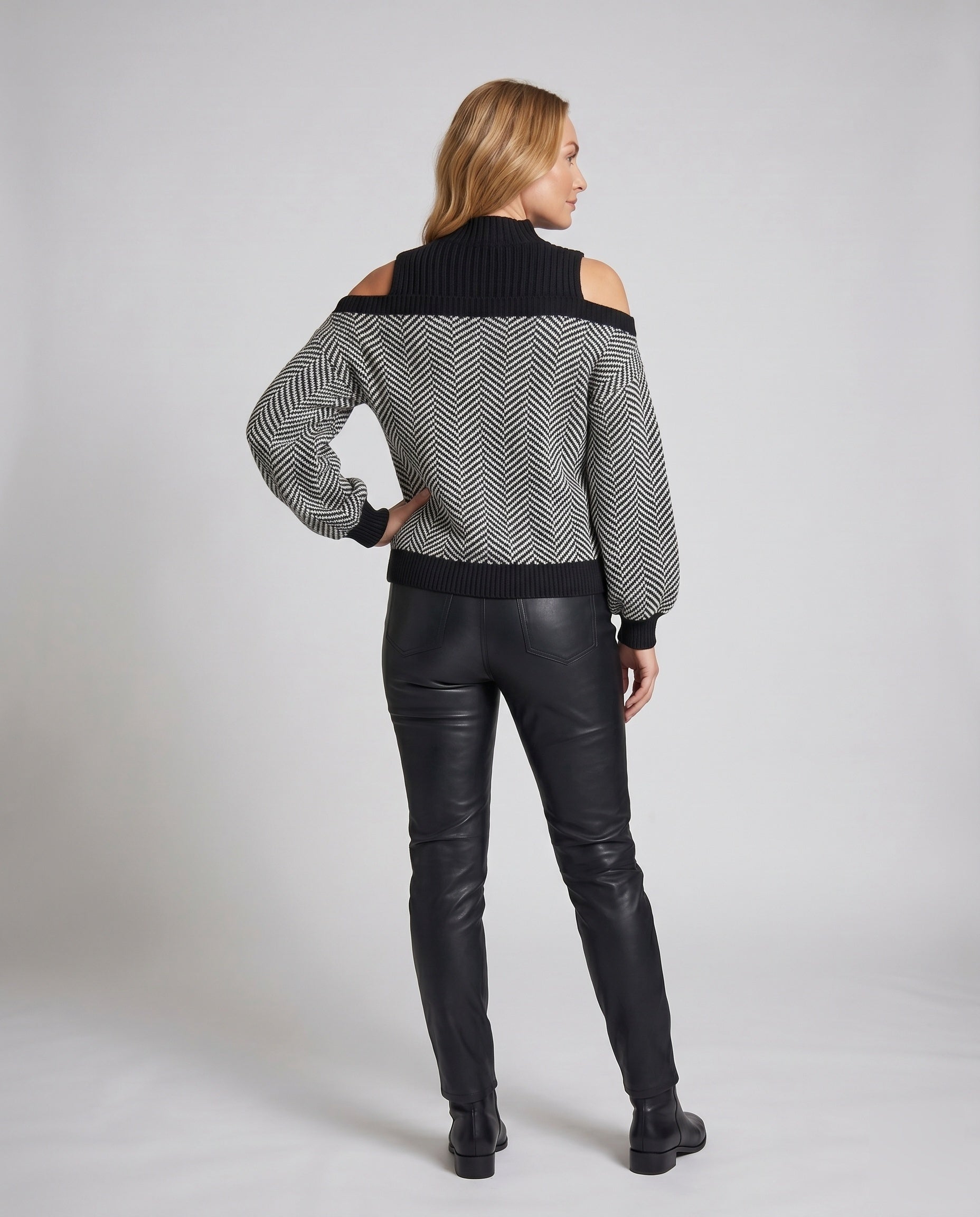 Product 15636301021514 - back_view