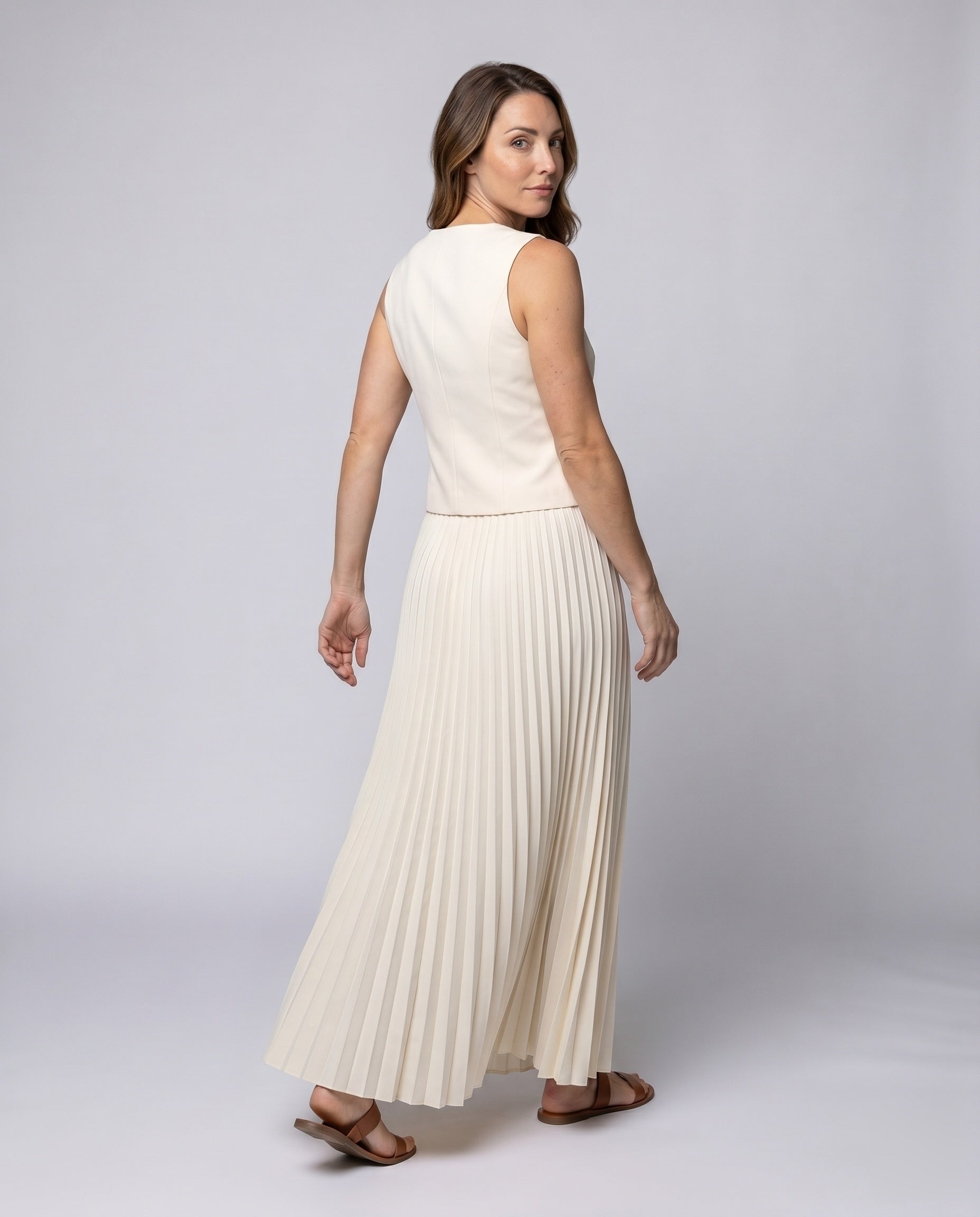 Product 15636302233930 - back_view